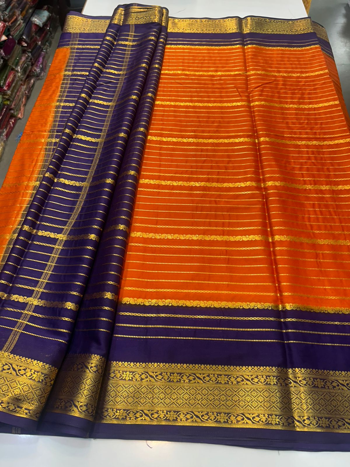 Crepe Lines Saree With Contrast Blouse (2440B)