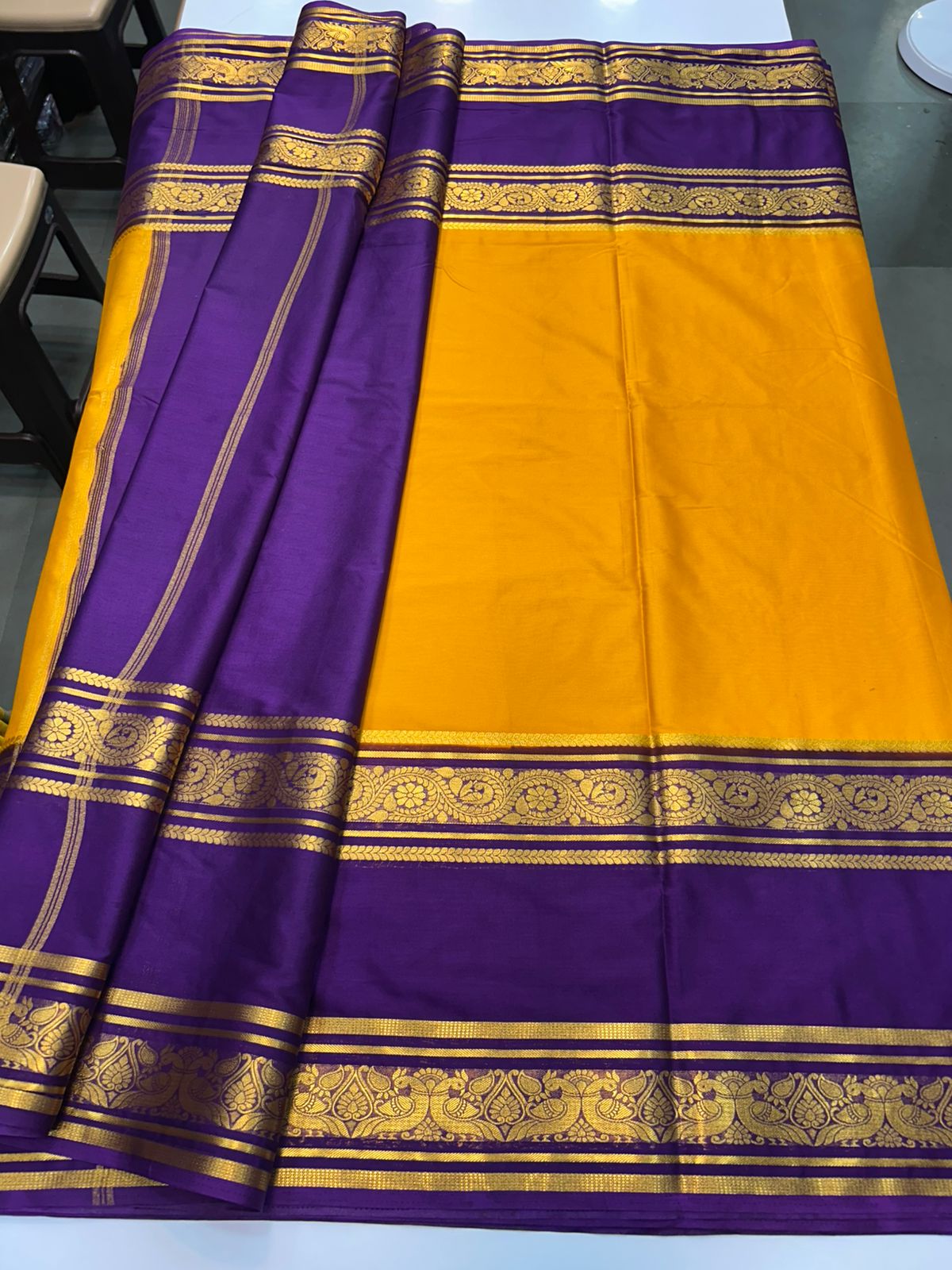 Crepe Big Bentex Border Saree (2439D)