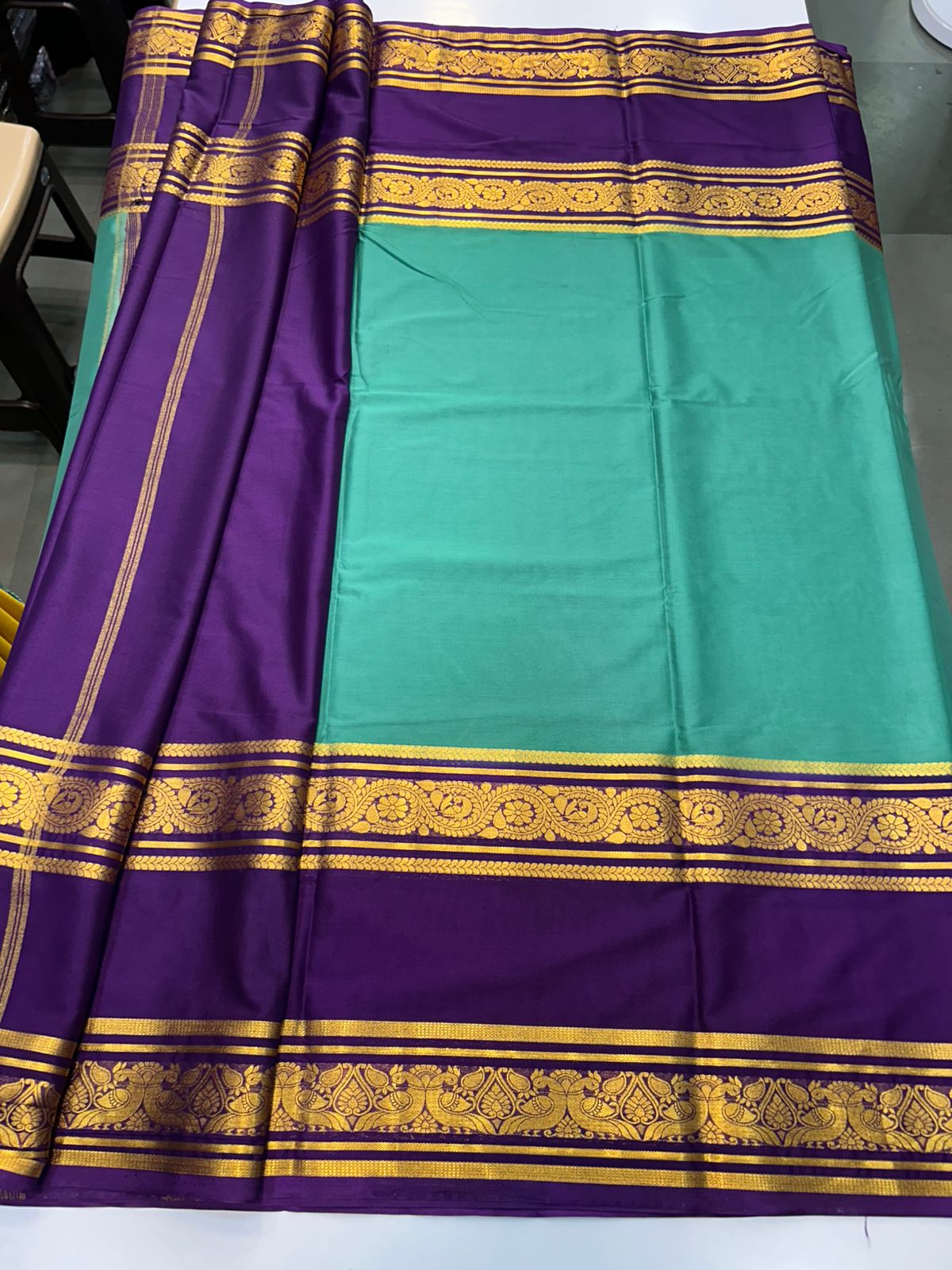 Crepe Big Bentex Border Saree (2439D)