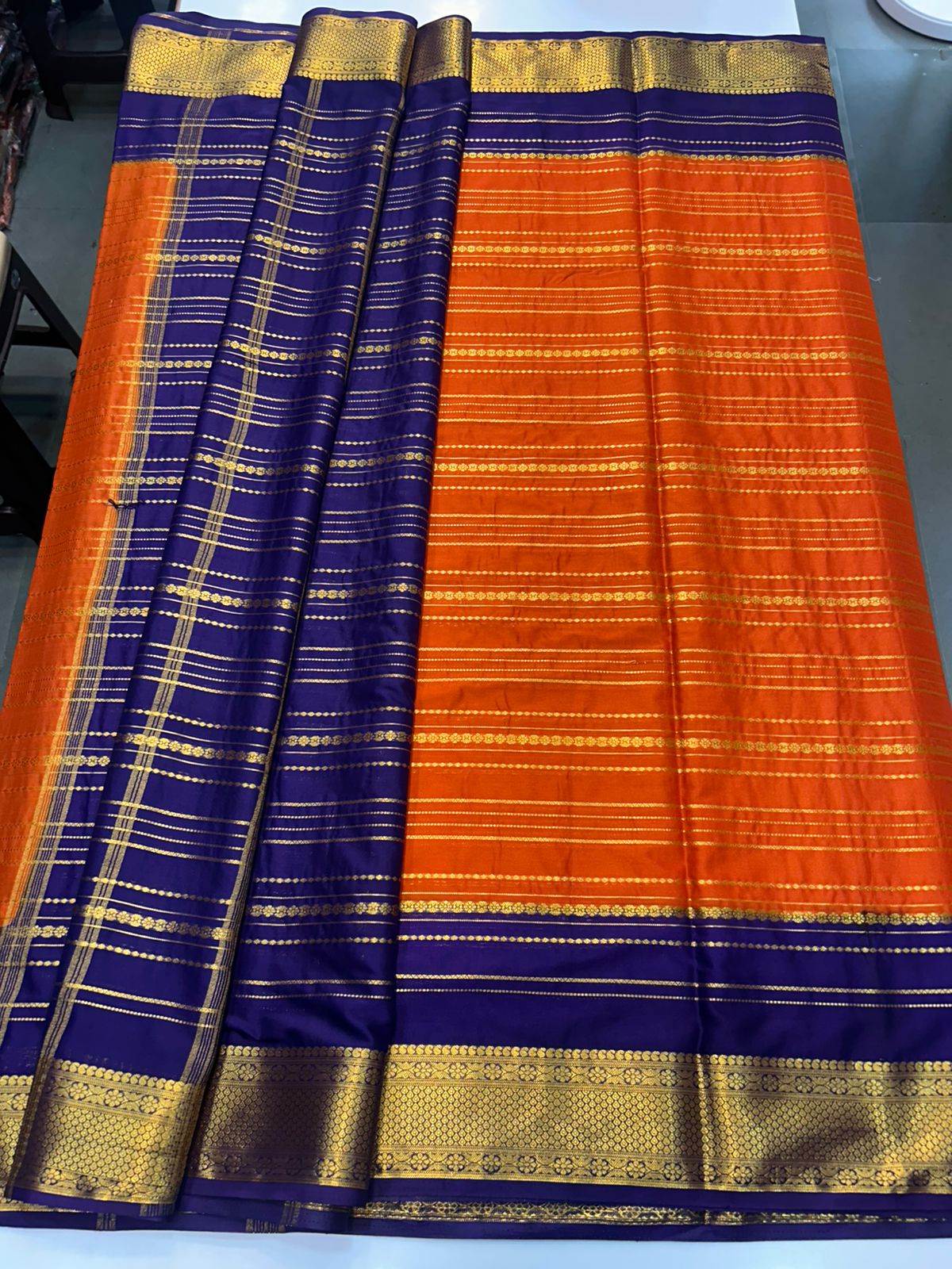 Crepe Lines Saree (2440C)