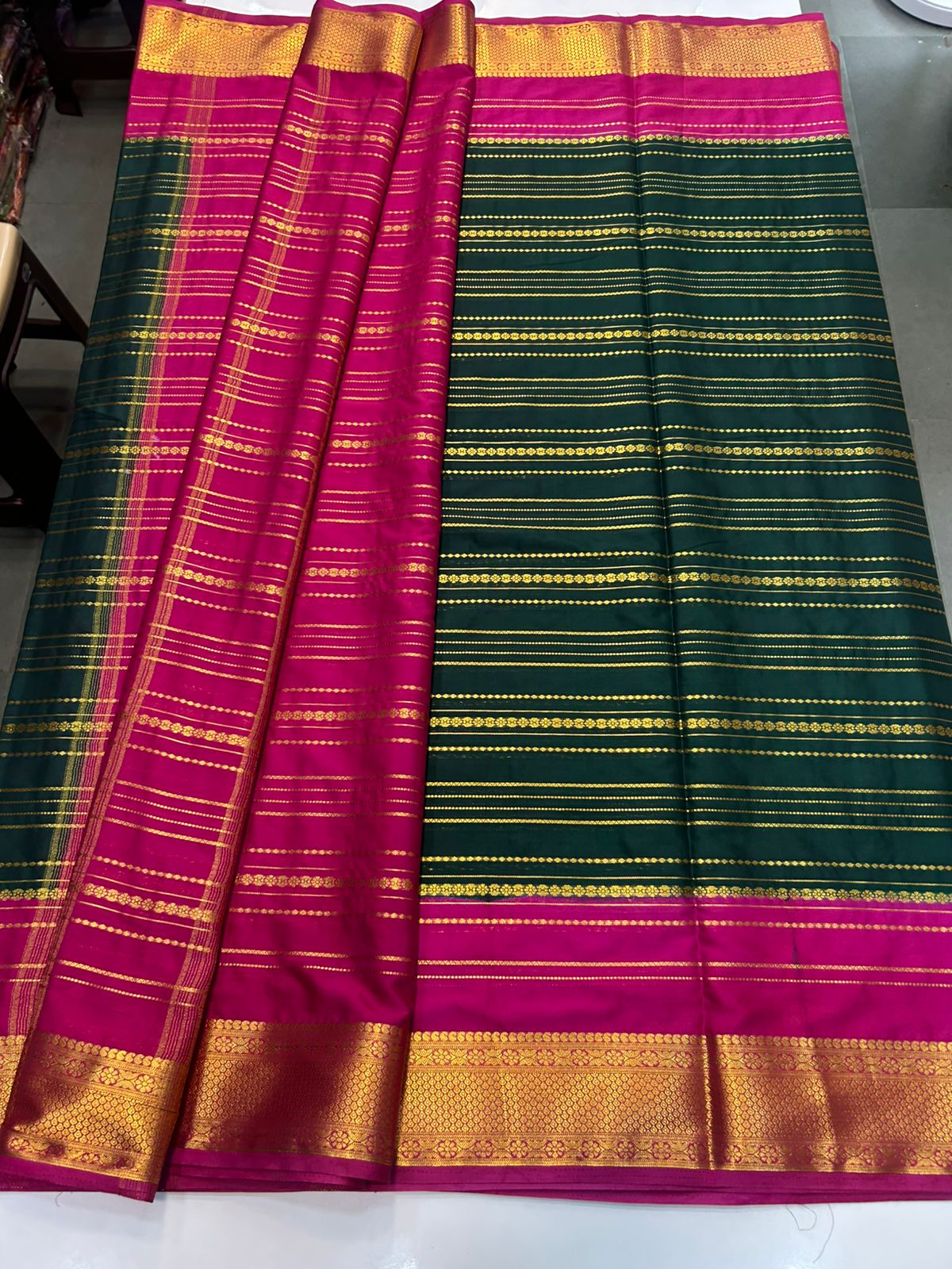 Crepe Lines Saree (2440C)