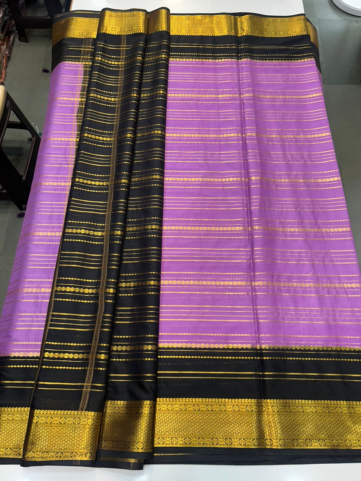 Crepe Lines Saree (2440C)