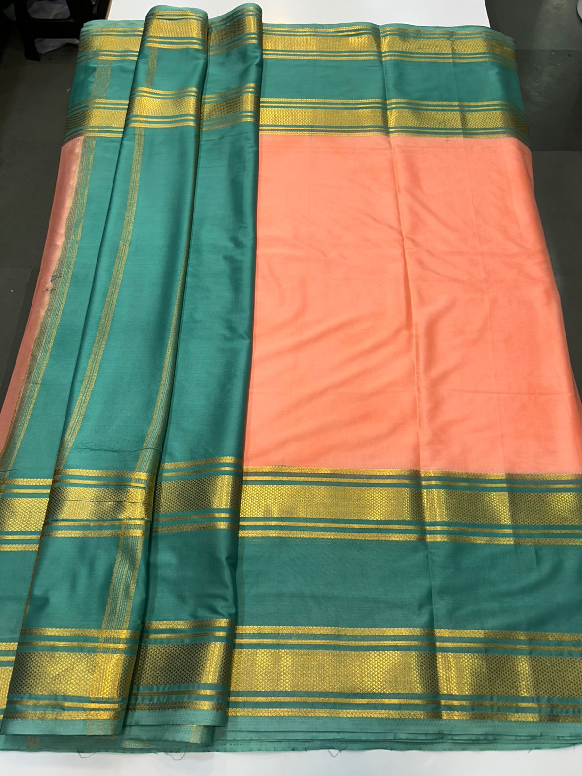 Crepe Bentex Border Saree (2439J)