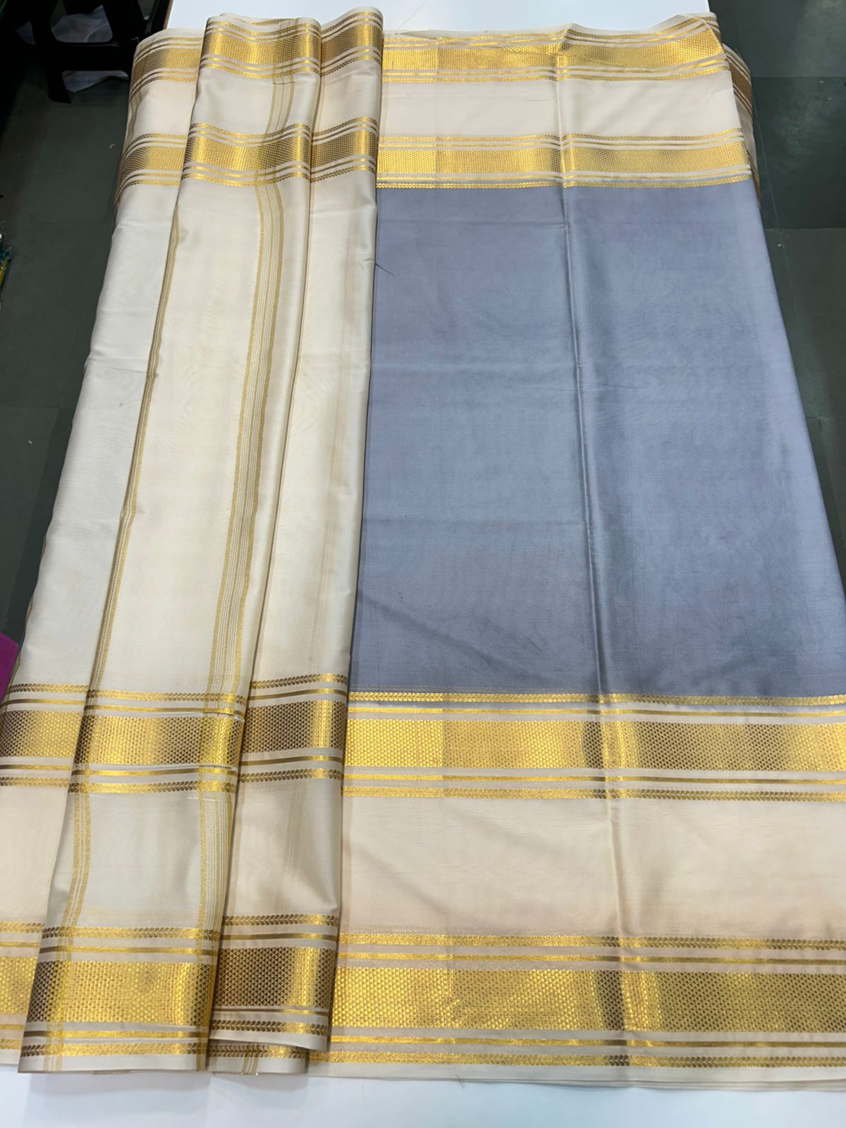 Crepe Bentex Border Saree (2439J)