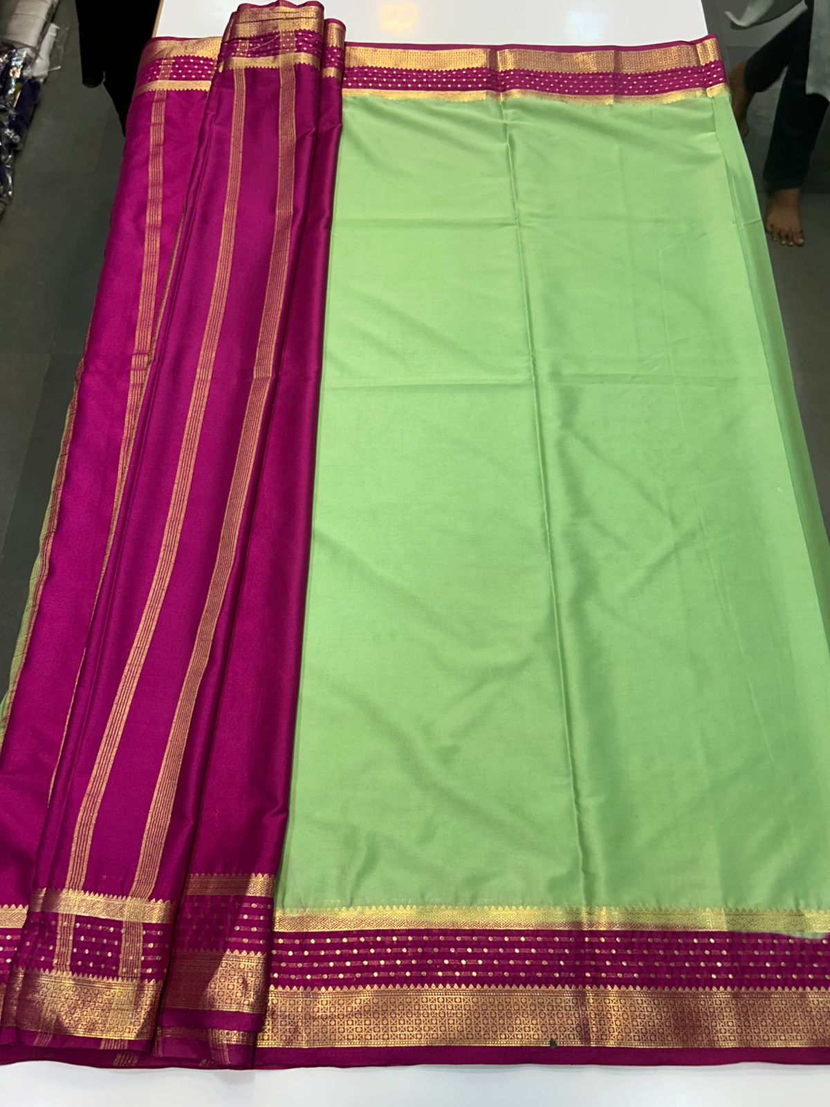 Crepe Premium Saree Contrast Blouse (2440F)
