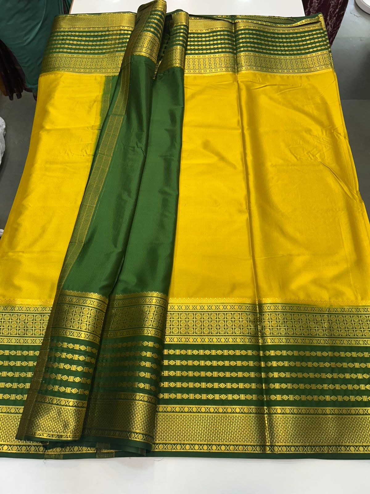 Mysore Crepe Bentex Border Saree (2526)