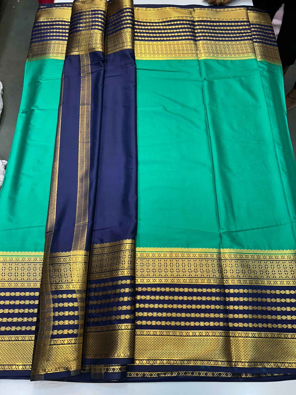 Mysore Crepe Bentex Border Saree (2526)