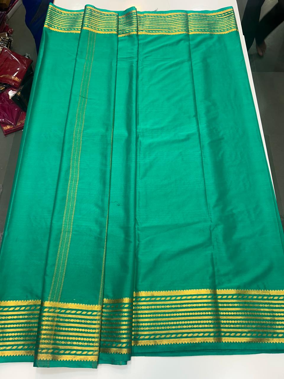 Mysore Crepe Self Saree (2540A)