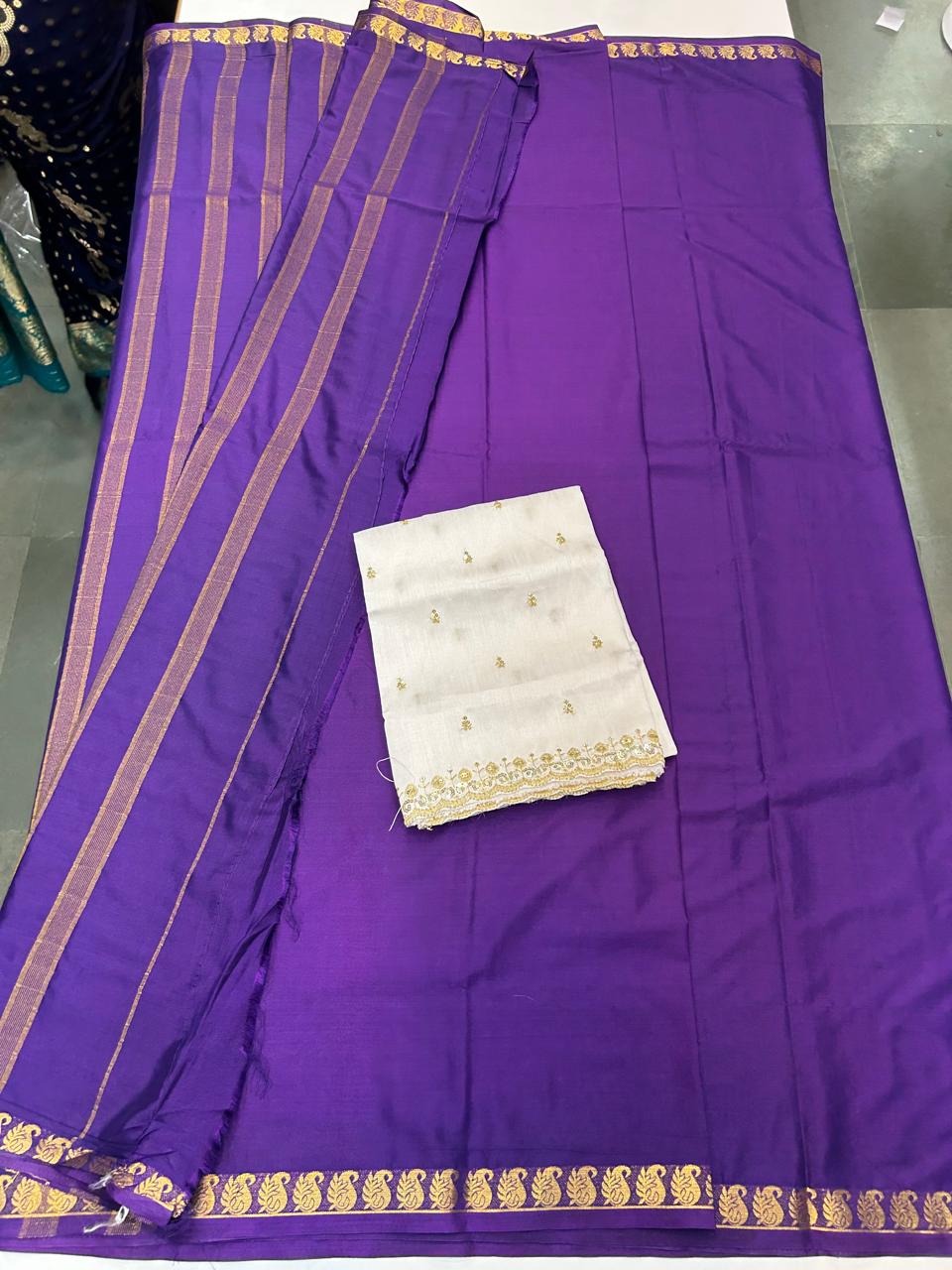 Mysore Crepe Self Small Border Saree (2539A)