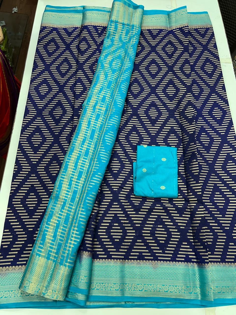 Viscos Georgette Diamond Saree (2604)