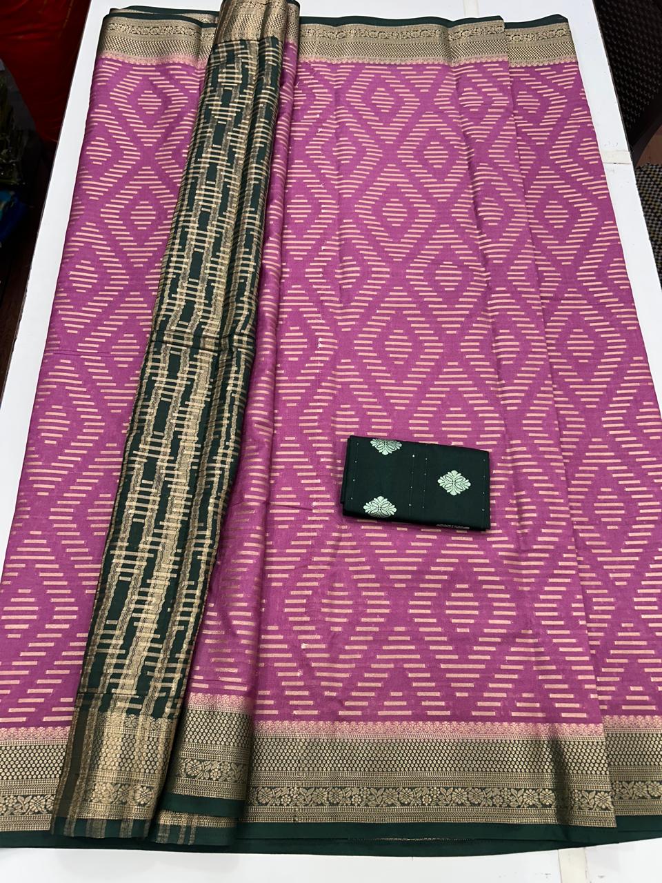Viscos Georgette Diamond Saree (2604)