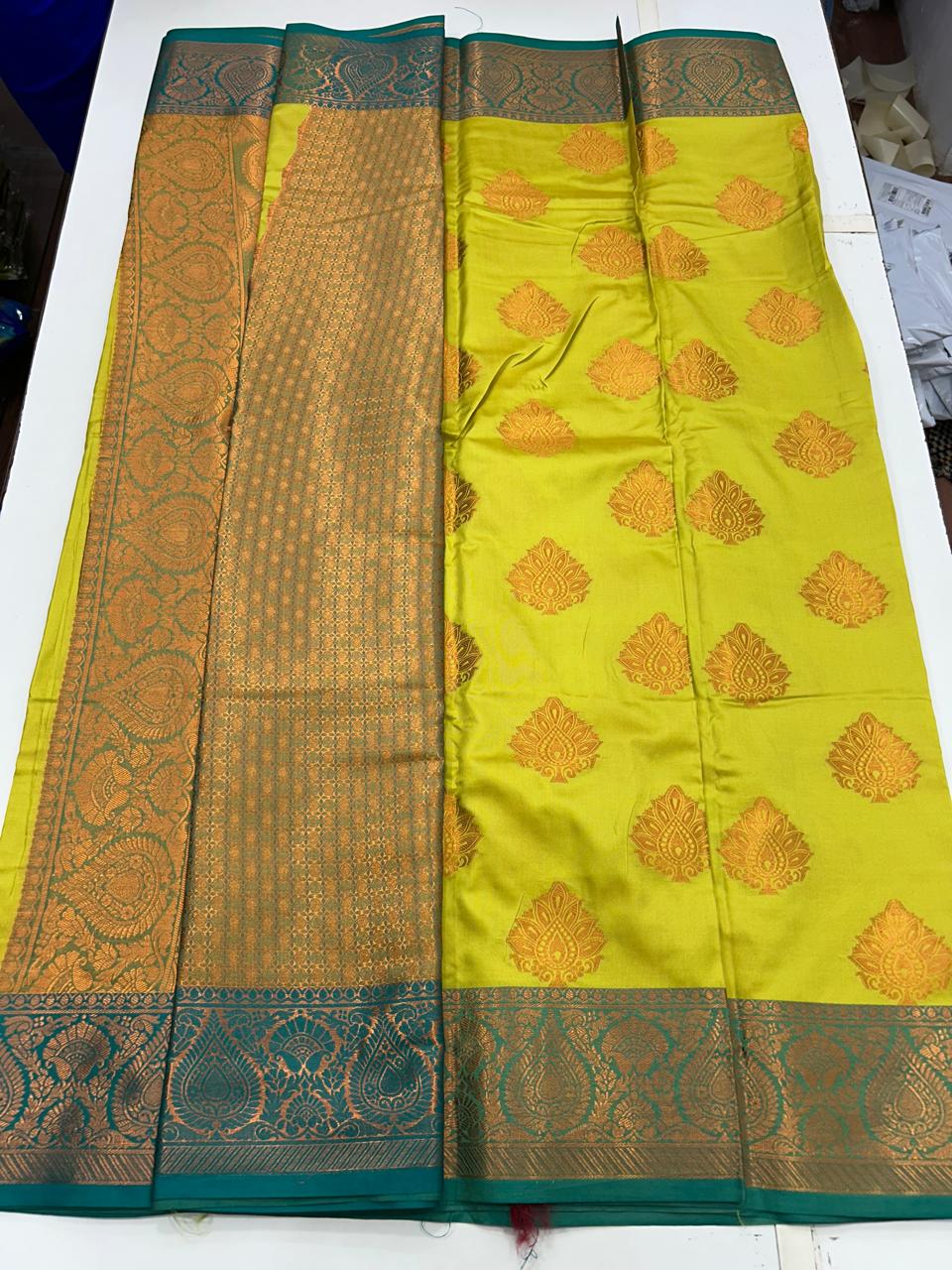 Soft Silk Leaf Butta Saree (2609)