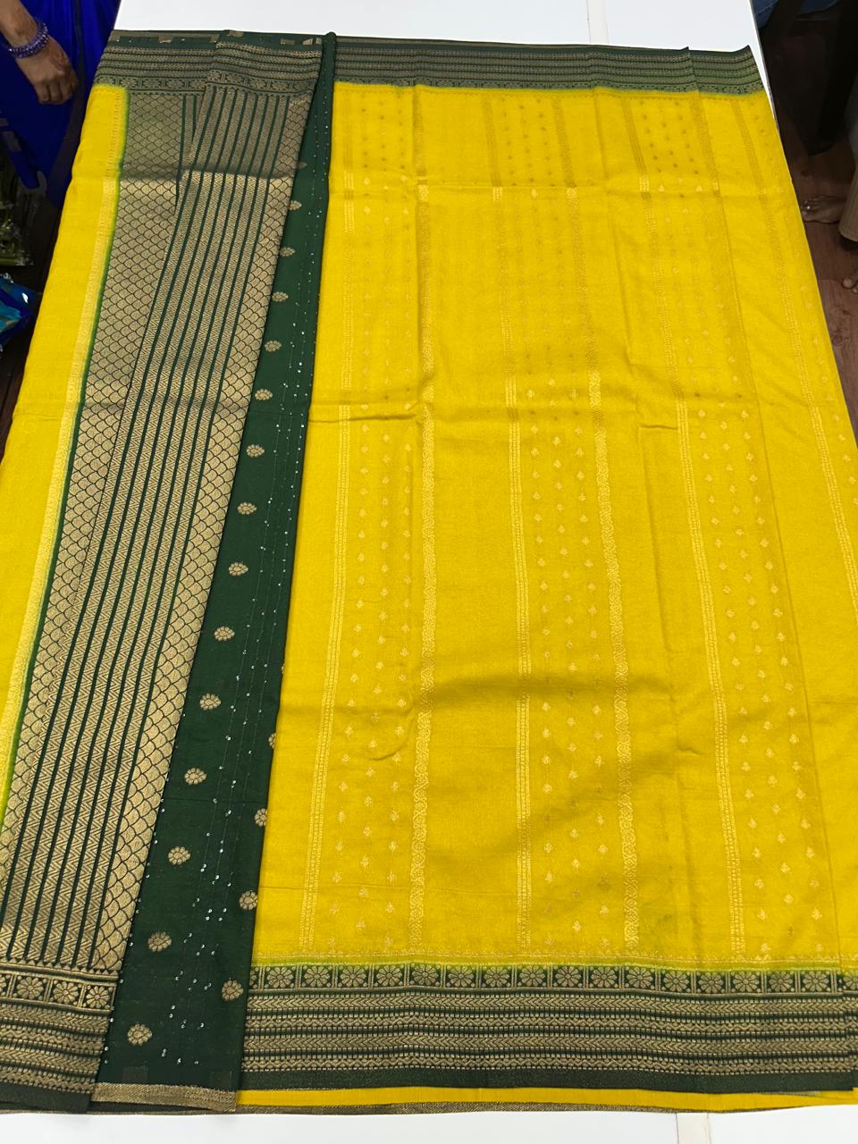 Georgette Body Lines Butta Saree (2613B)