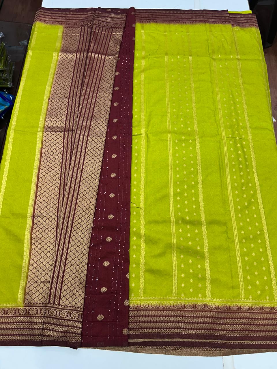 Georgette Body Lines Butta Saree (2613B)