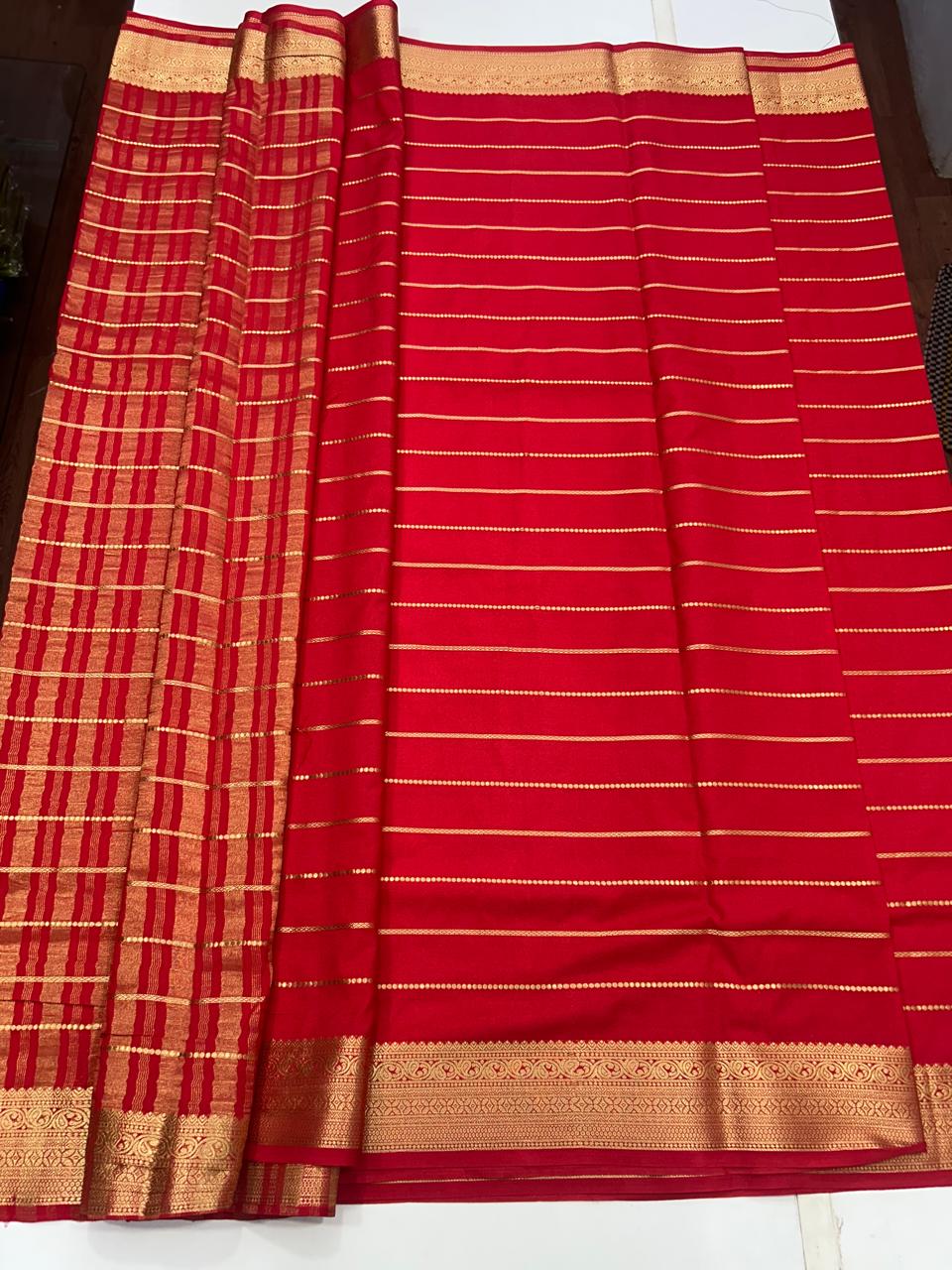 Crepe Georgette Body Lines Saree (2623A)