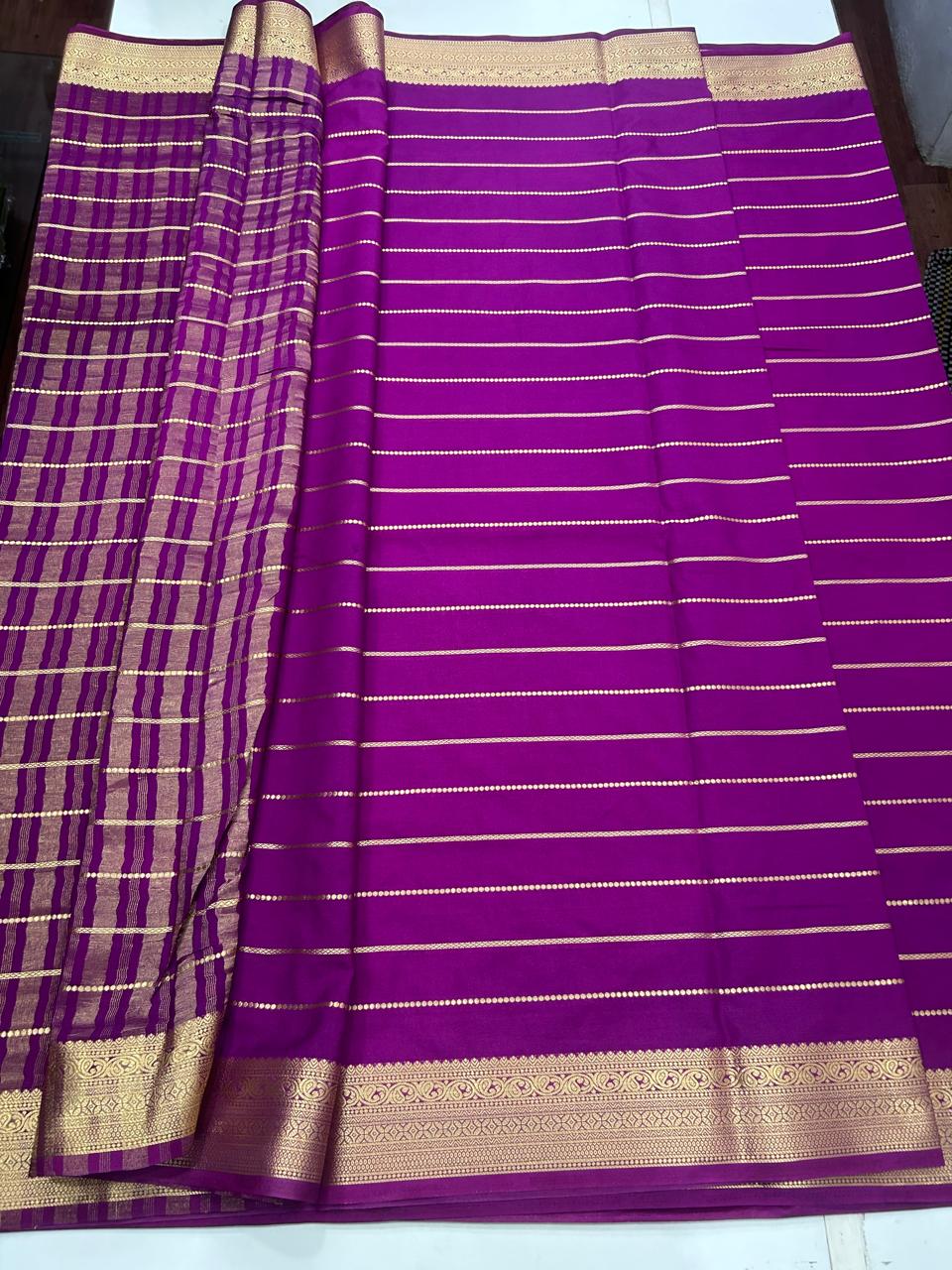 Crepe Georgette Body Lines Saree (2623A)