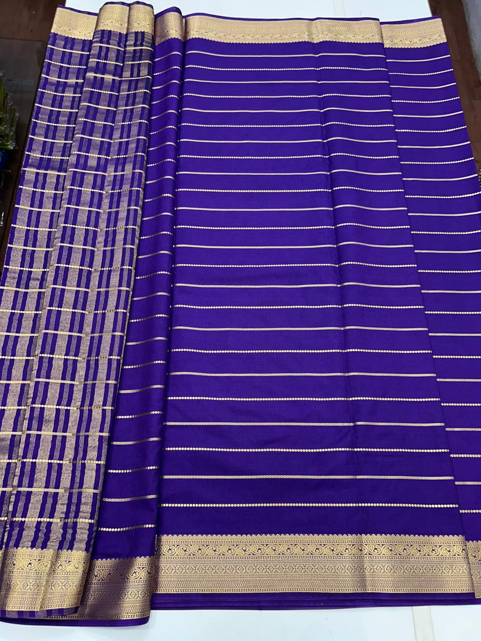 Crepe Georgette Body Lines Saree (2623A)