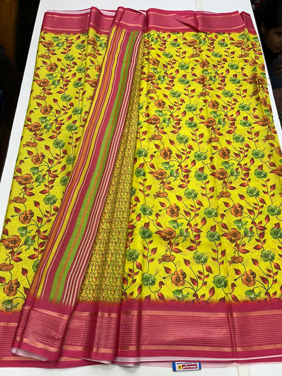 Chiffon Crepe Digital Print Saree (2633A)