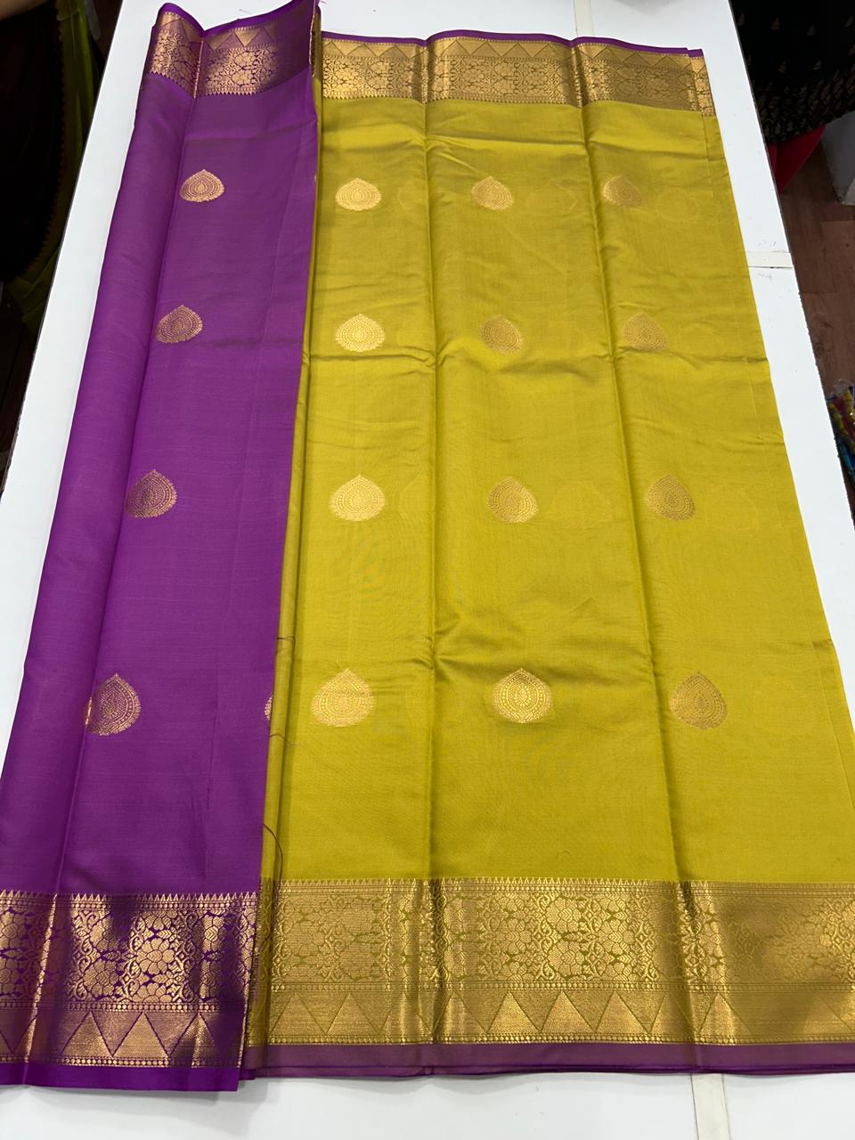 Semi Silk Butta Leechi Saree (2630B)