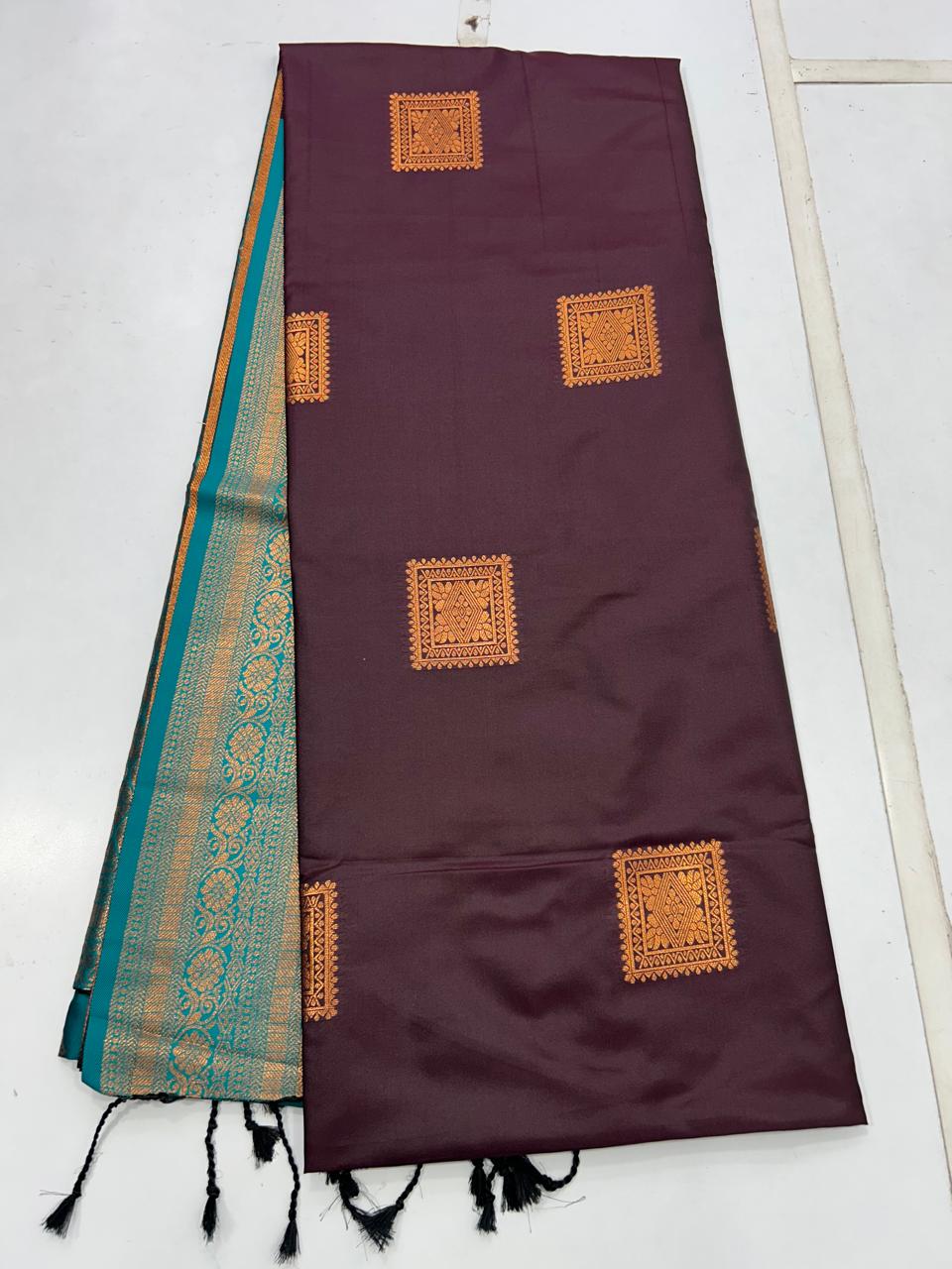 Soft Silk Butta Saree (2370)