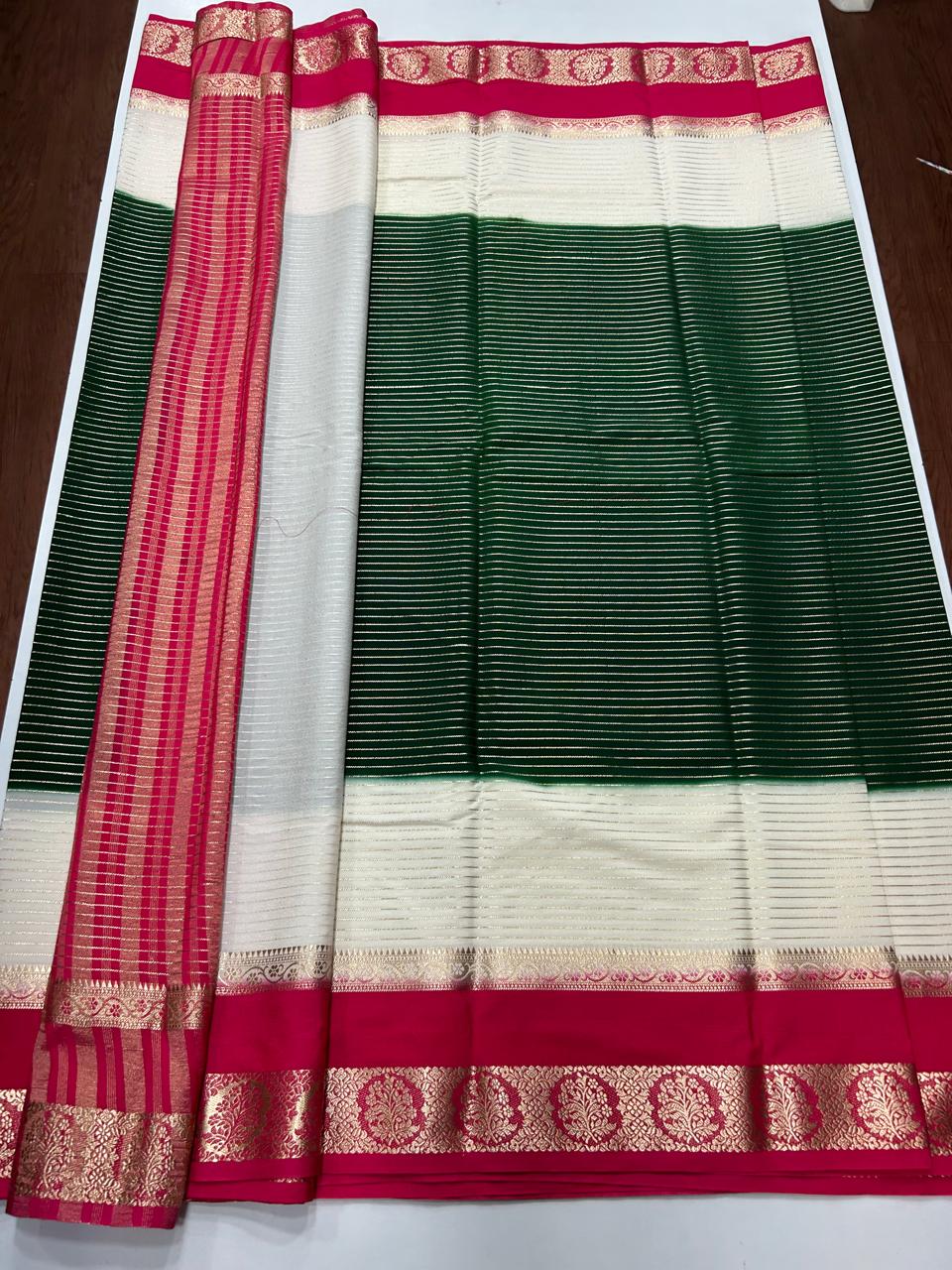 Crepe Georgette 3D Saree (2625B)