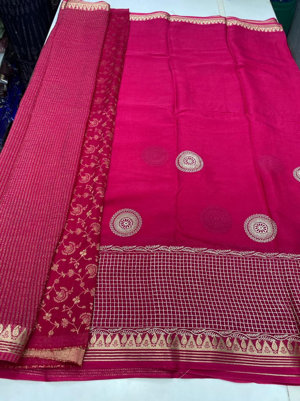 Soft Chinnon Grand Embroidered Saree (2724)