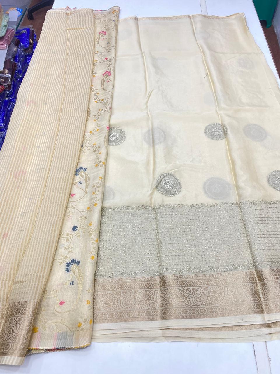 Soft Chinnon Grand Embroidered Saree (2724)