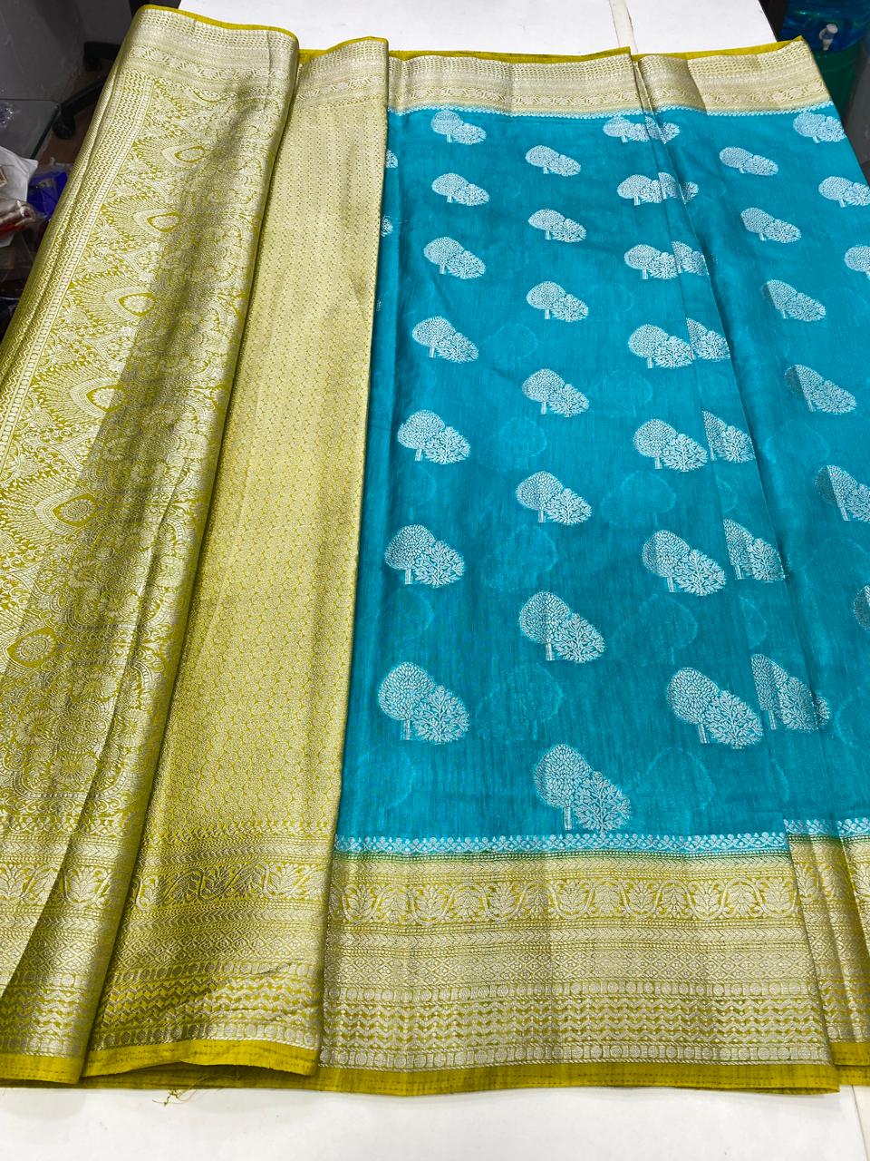 Soft Cotton Silver Butta Saree (2728)
