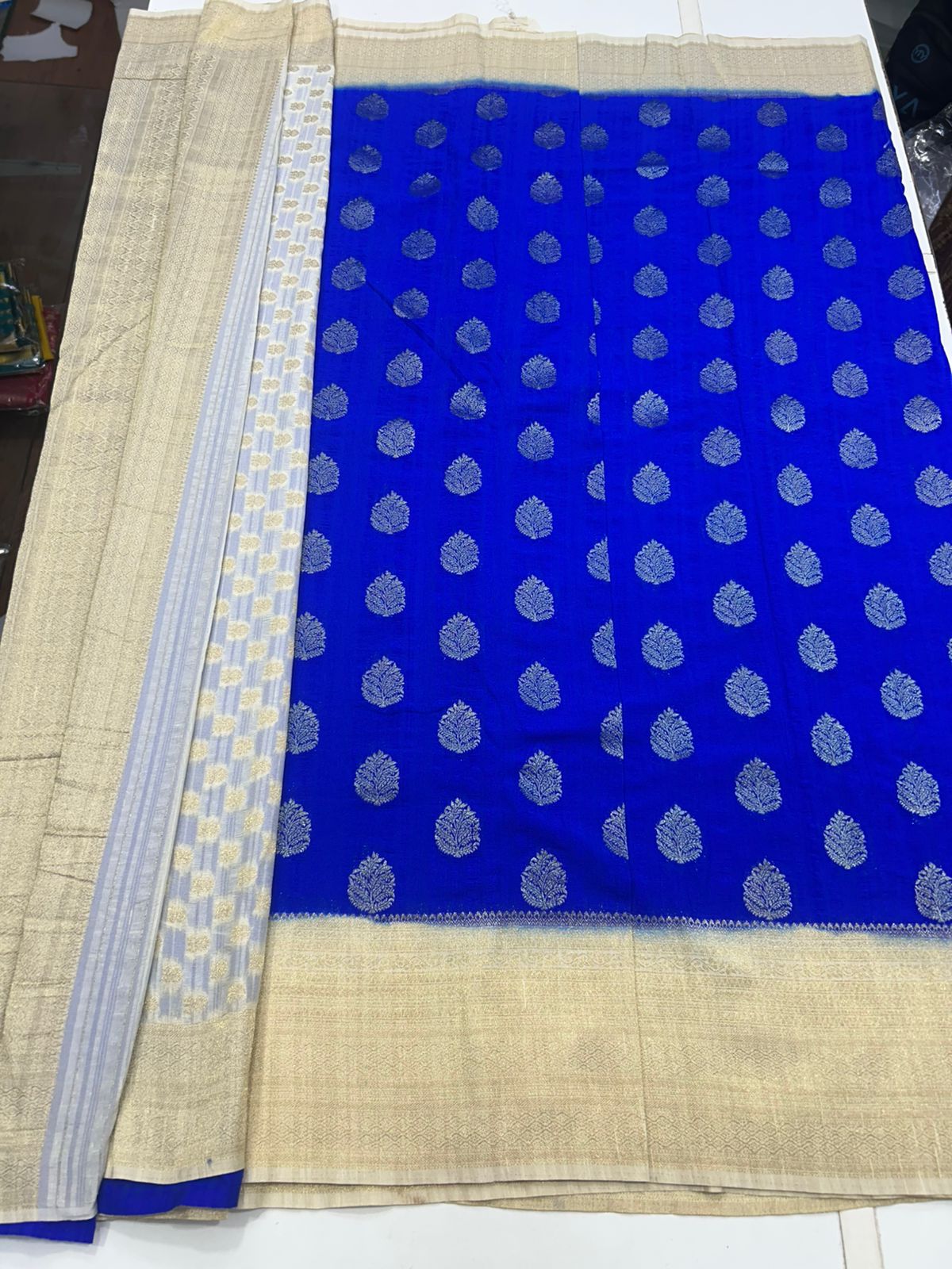 Khaddi Georgette Butta Saree (2784)