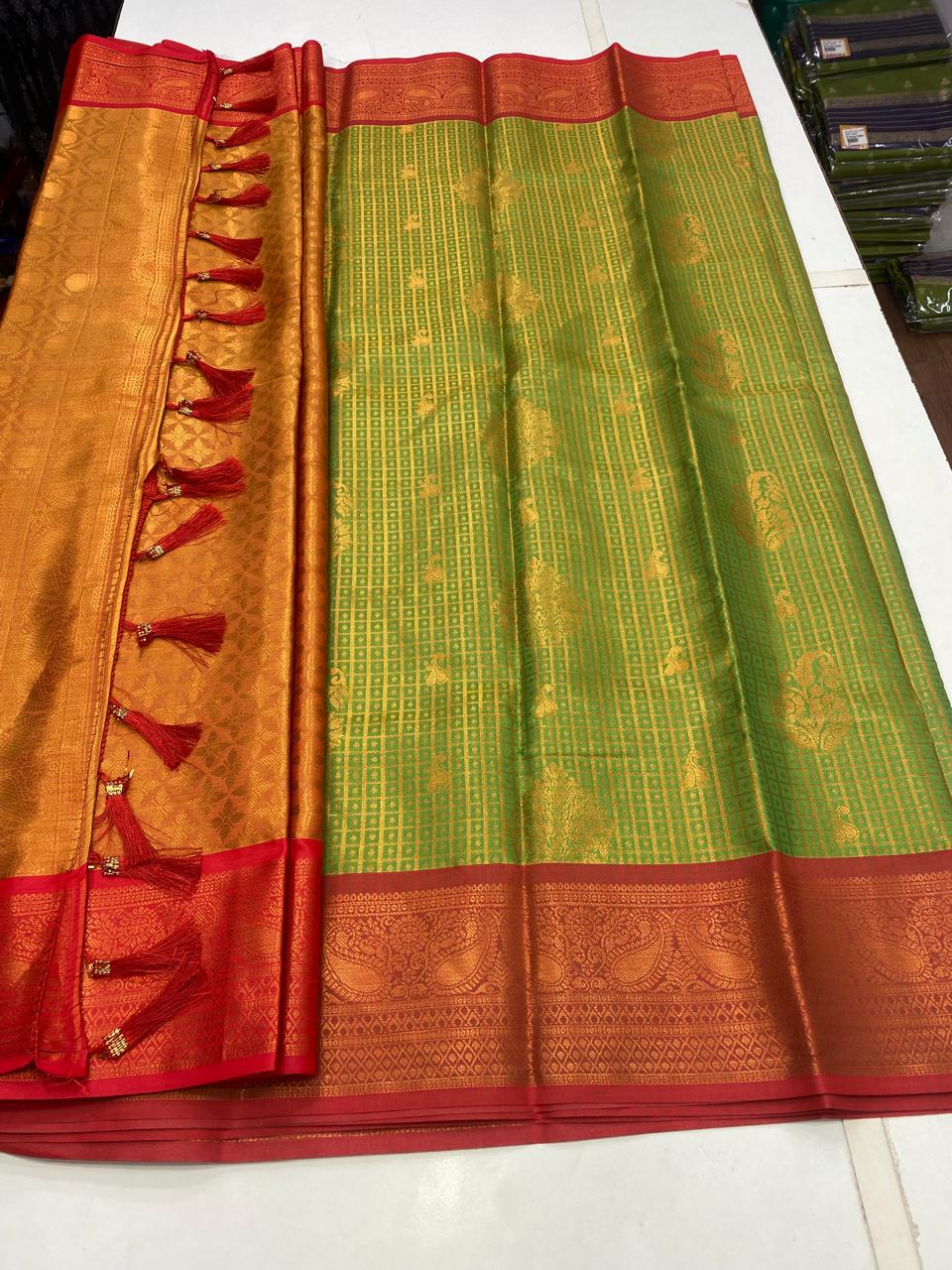 Semi Silk Broket Saree (2781)