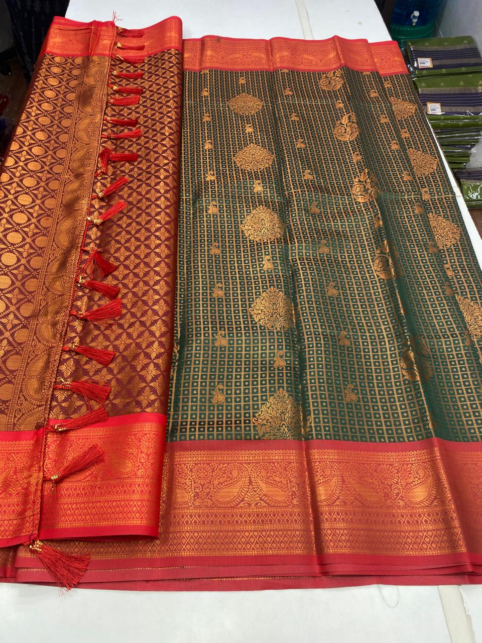Semi Silk Broket Saree (2781)