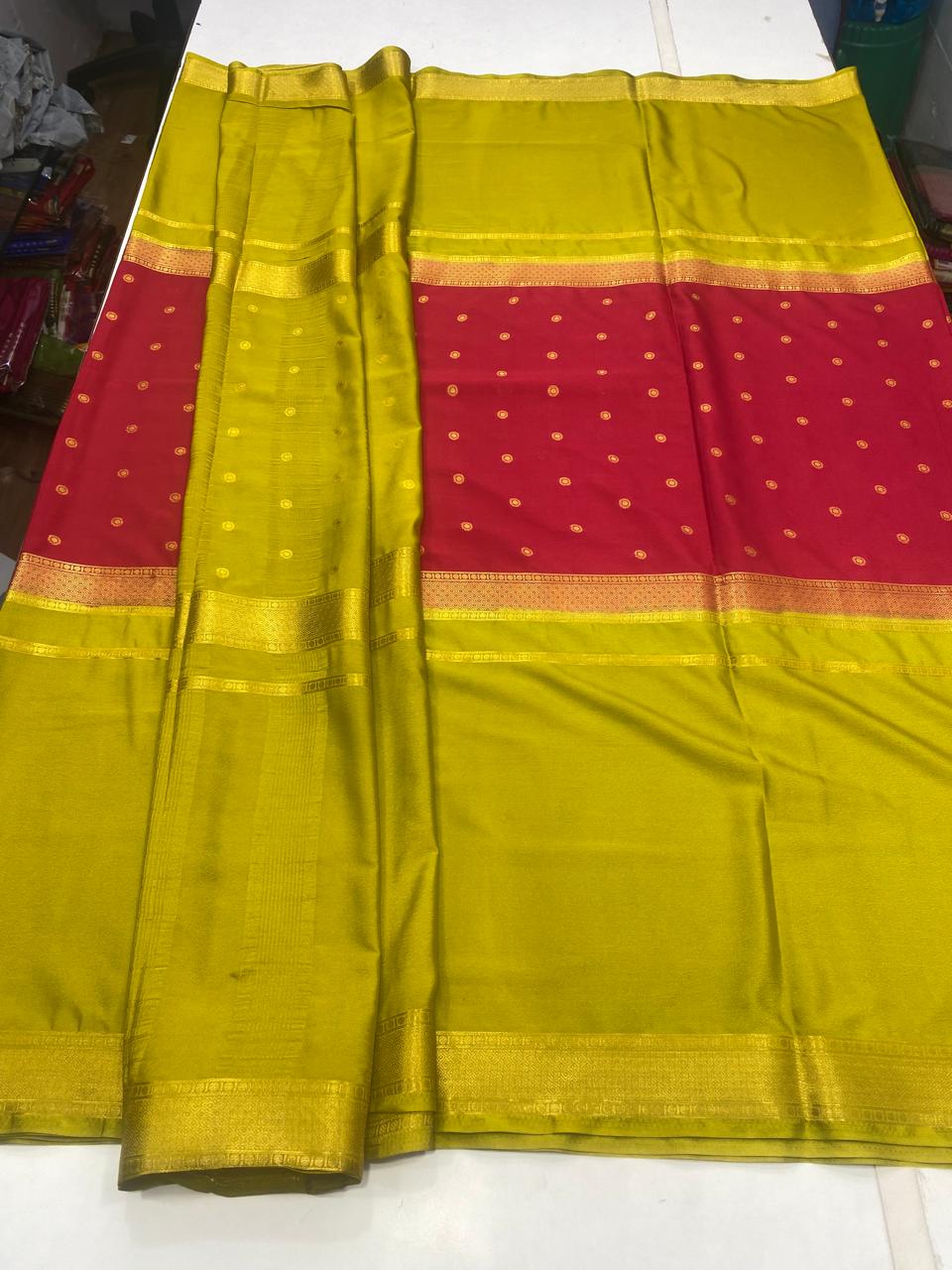 Mysore Crepe Big Border Saree (2807A)