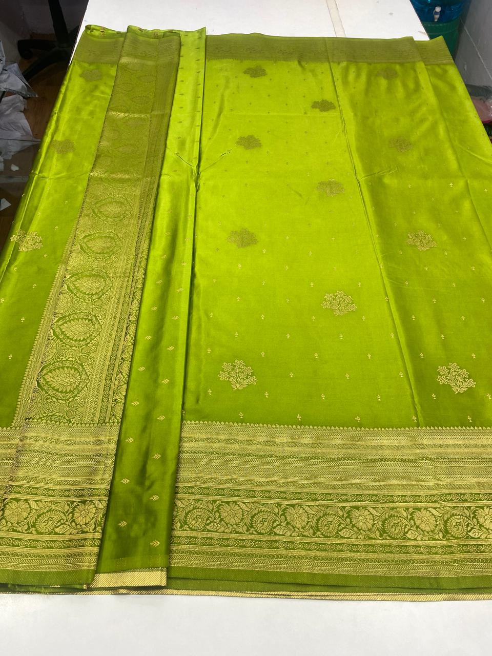 Satin Butta Jari Border Saree (2821)
