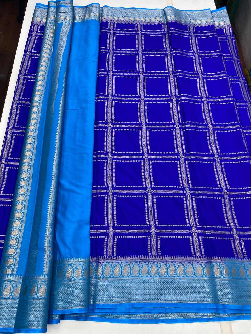 Mysore Crepe Checks Saree (2855B)