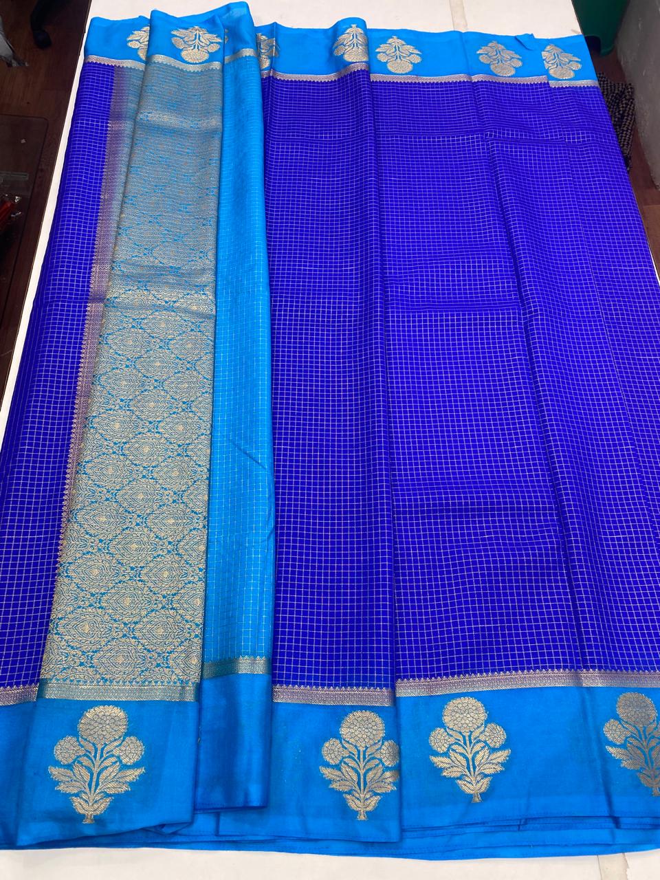 Georgette Checks Saree (2803)