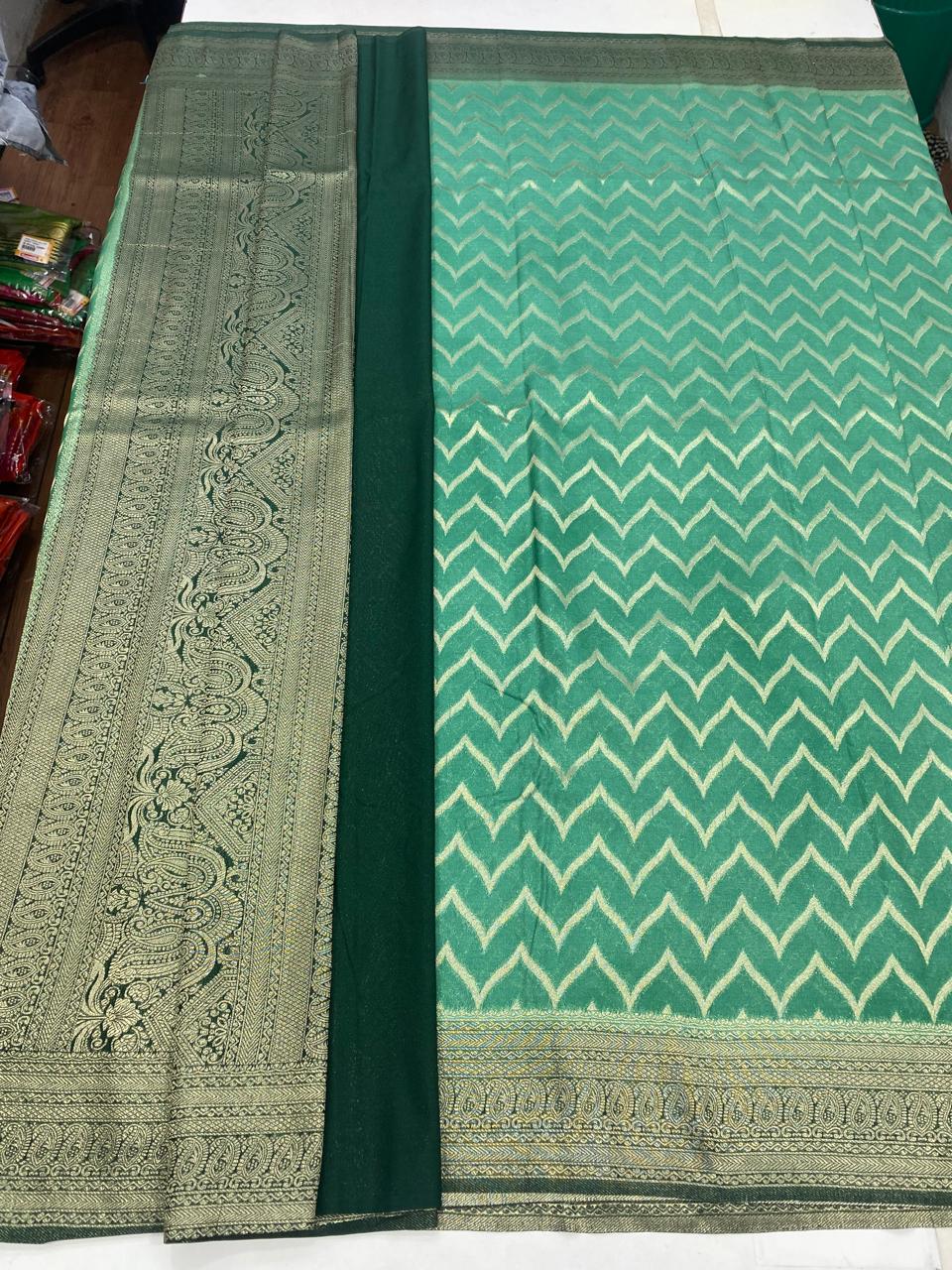 Khaddi Georgette Waves Saree (2865)