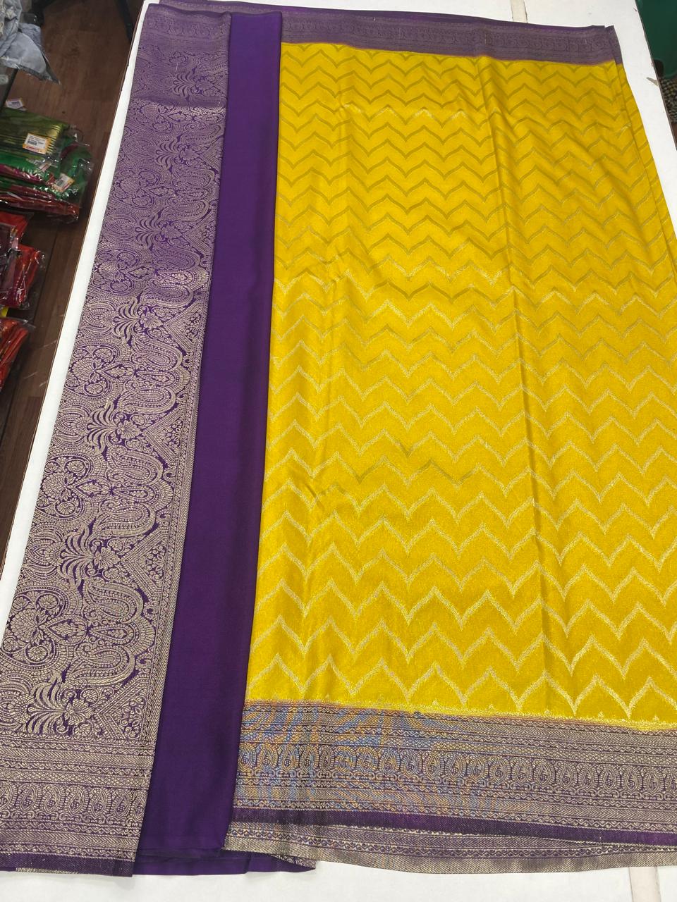Khaddi Georgette Waves Saree (2865)