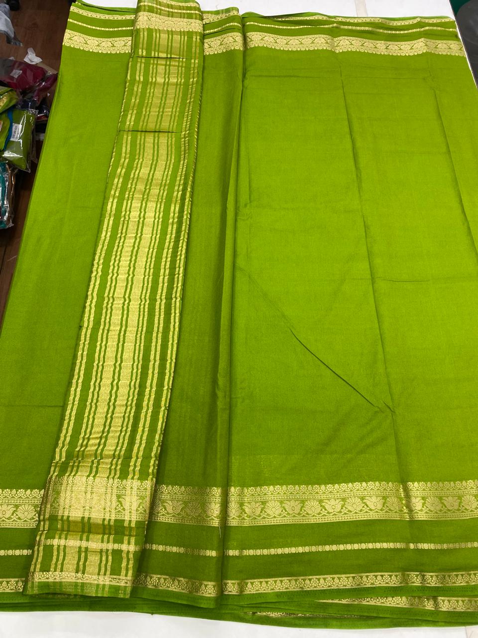 Mysore Crepe Self Saree(2873A)