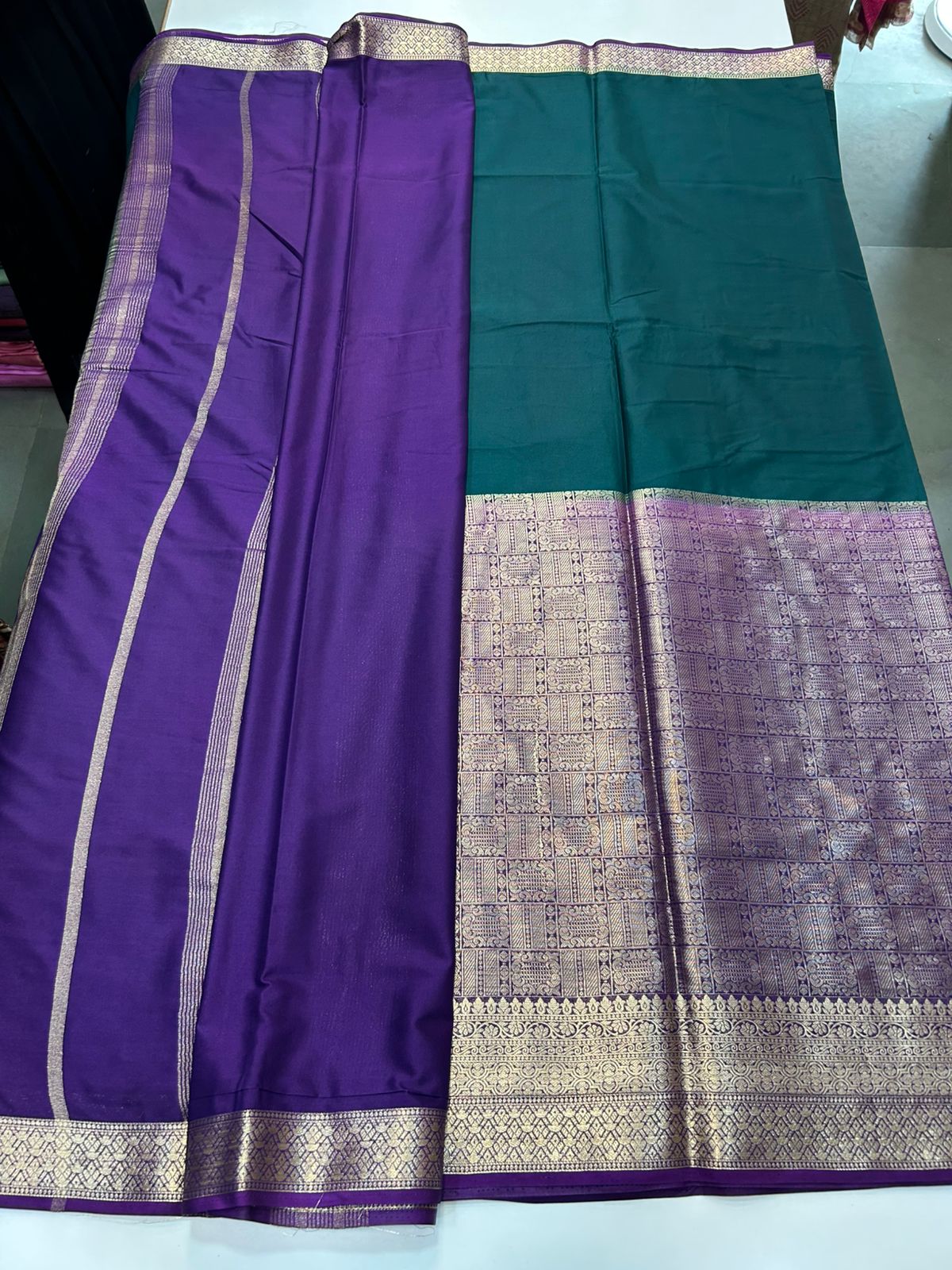 Crepe Half Broket Half Plain Saree (2896)