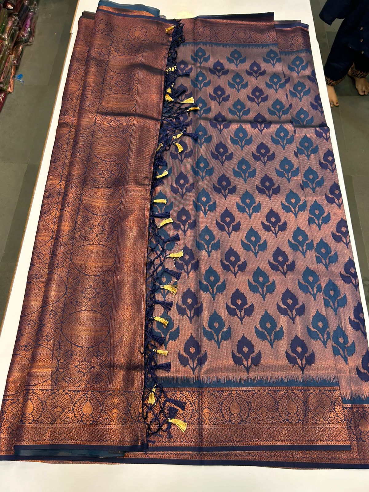 Meena Flower Butta Shimmer Saree (2442A)