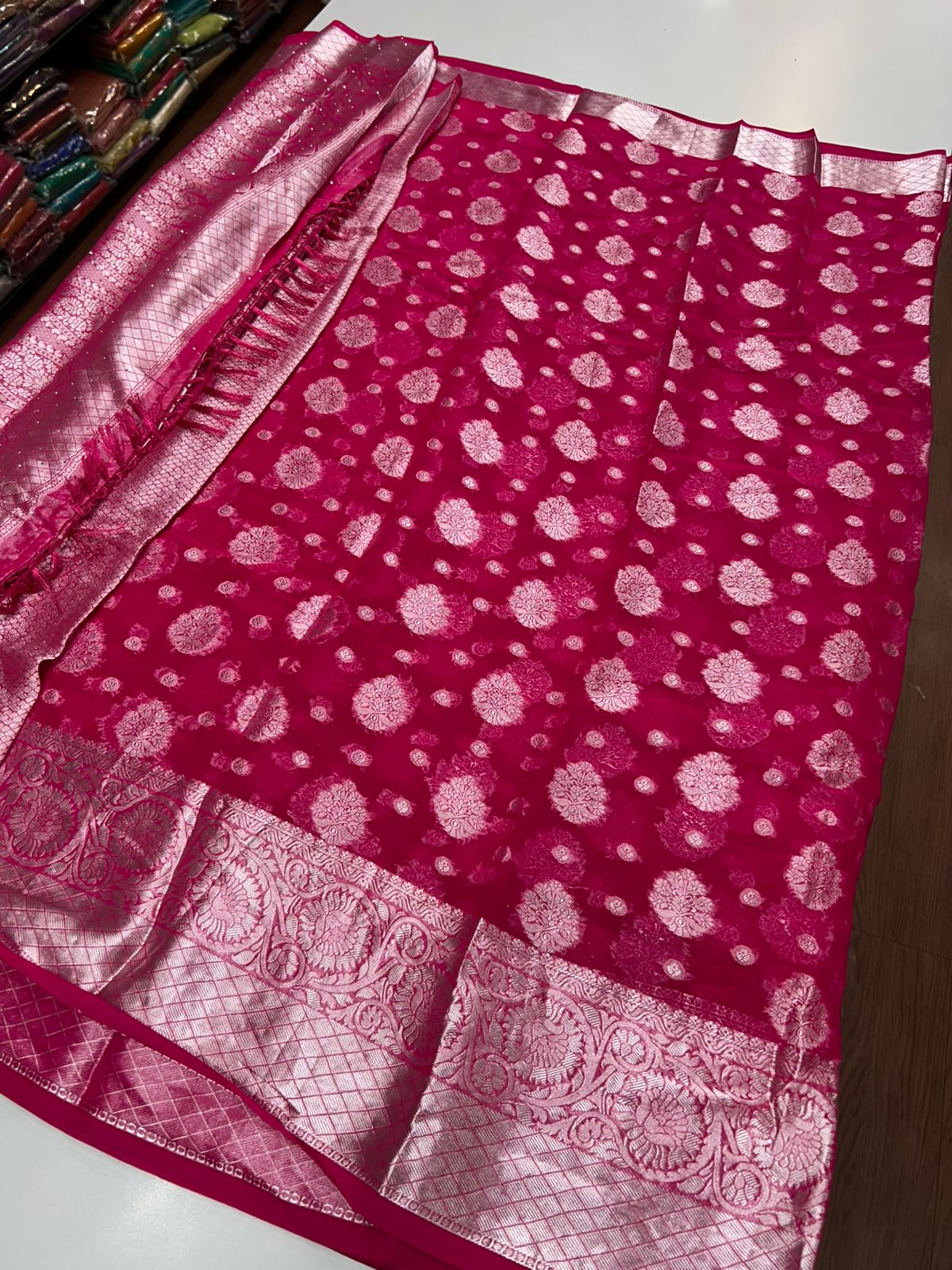 Fancy Georgette Saree With Stone (2481)