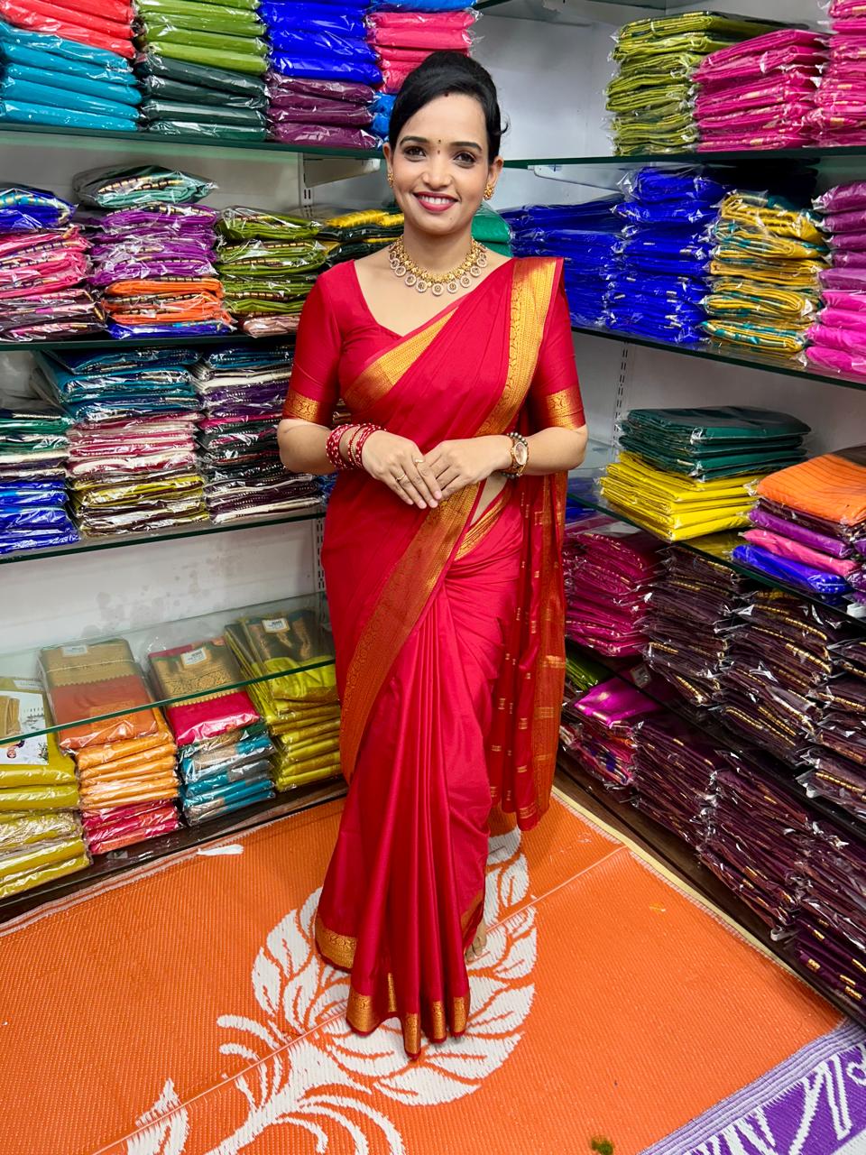 Mysore Crepe Red Saree (2566A)