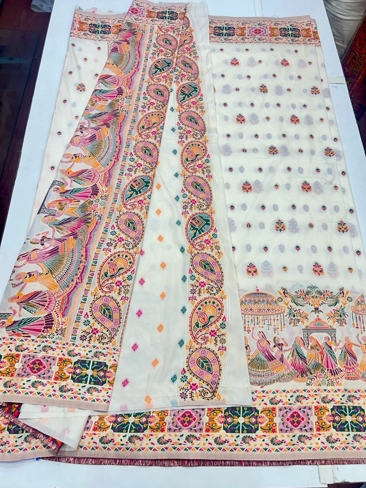 Mysore Pashmeena Off White Saree (2565B)