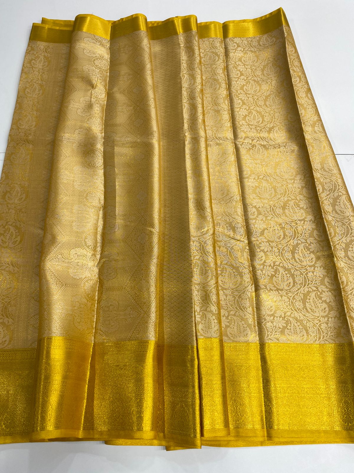Semi Silk Gold Brocket Saree(2970B)