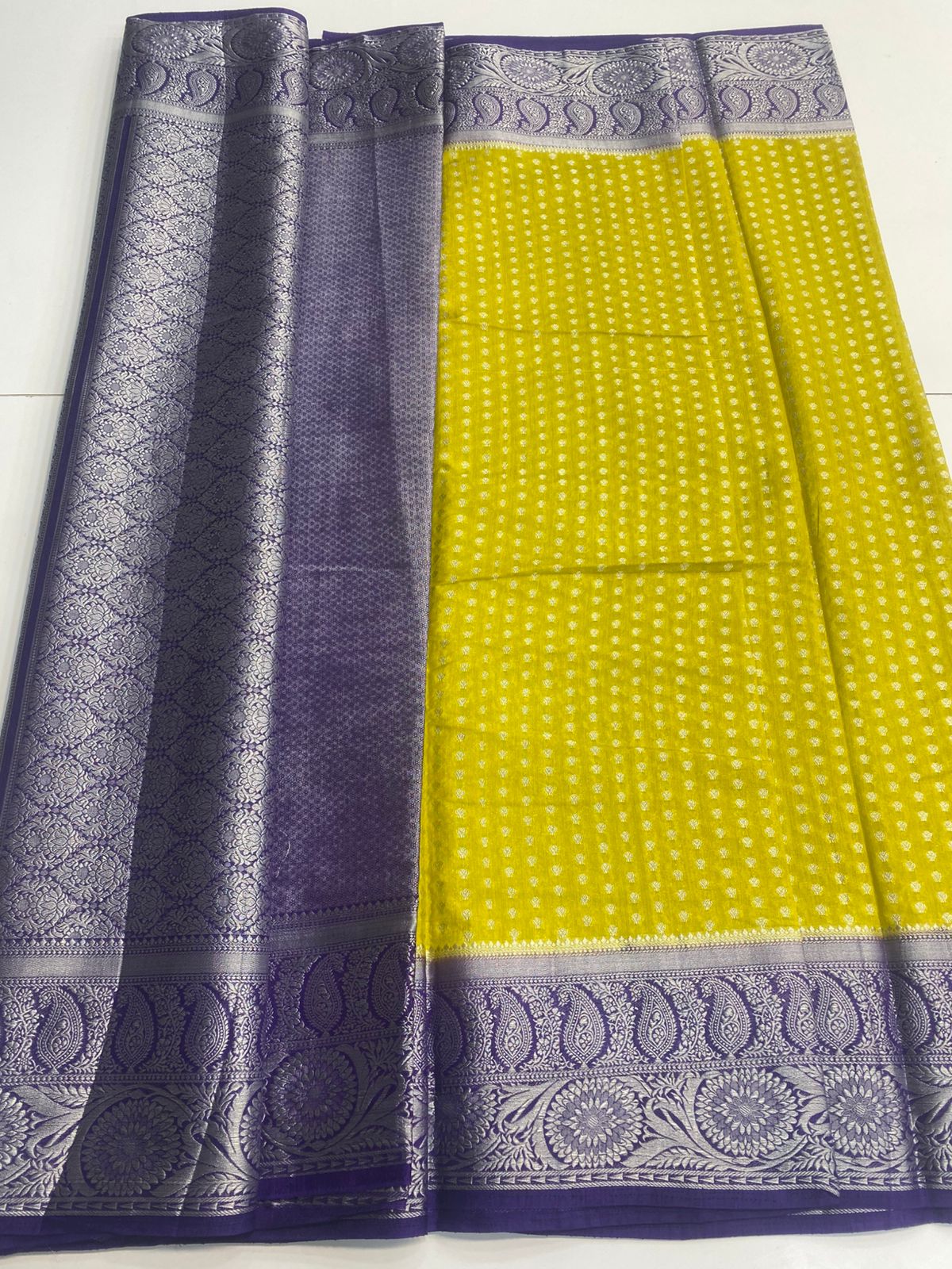 Semi Silk Butta Saree (3081)