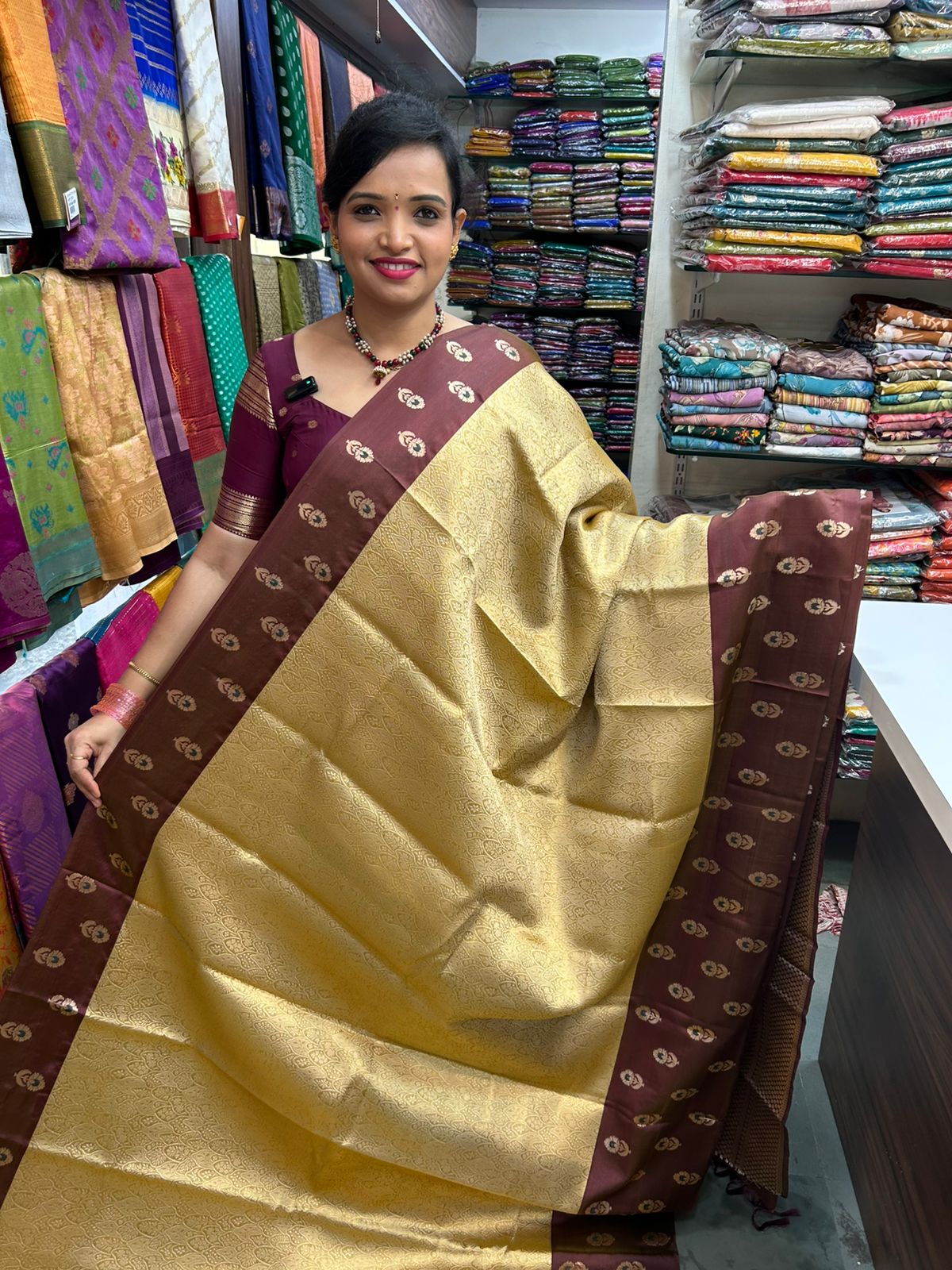 Soft Silk Butta Saree (3122)