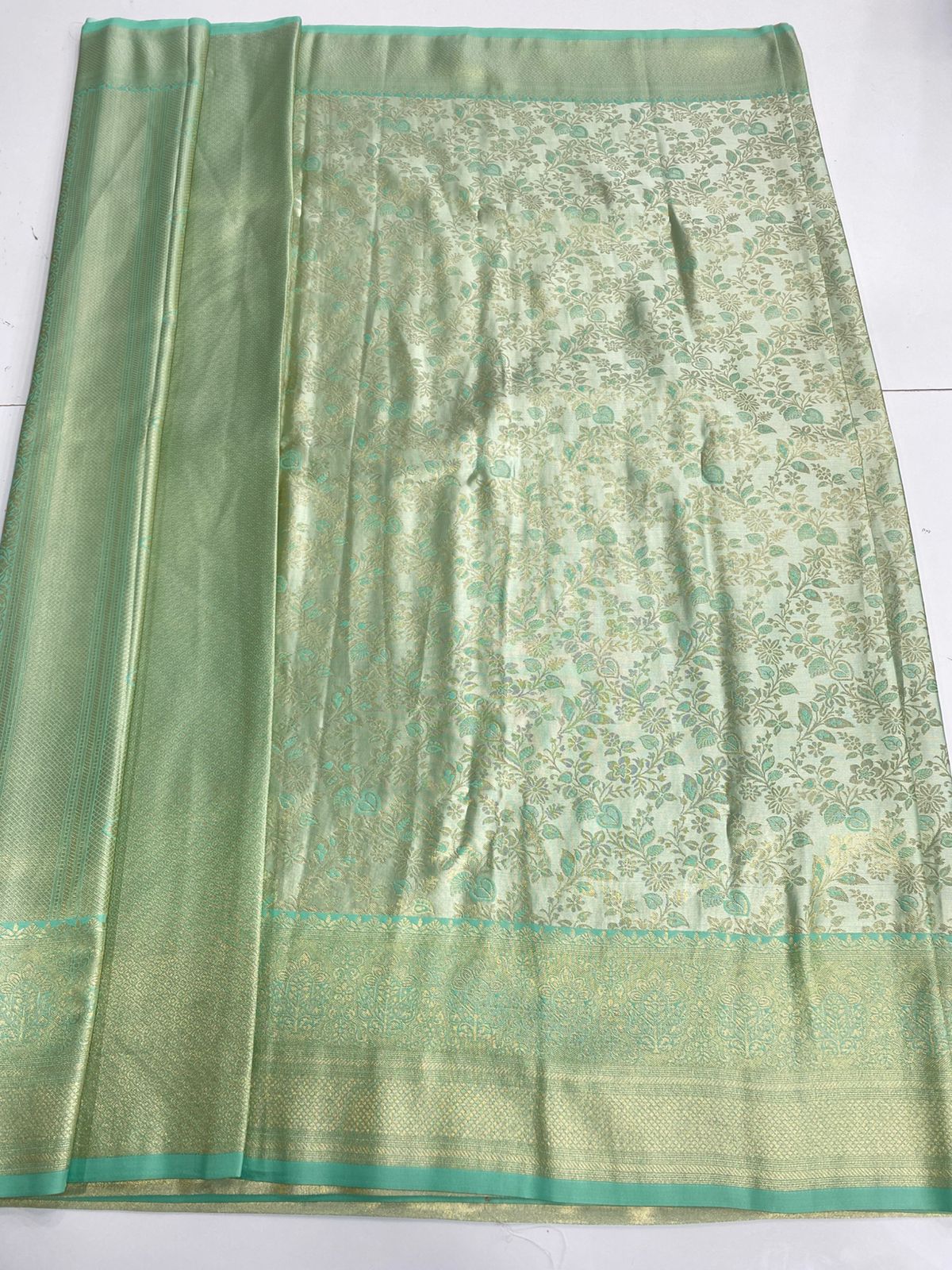 Semi Silk Tissue Broket Satin Saree(3026B)