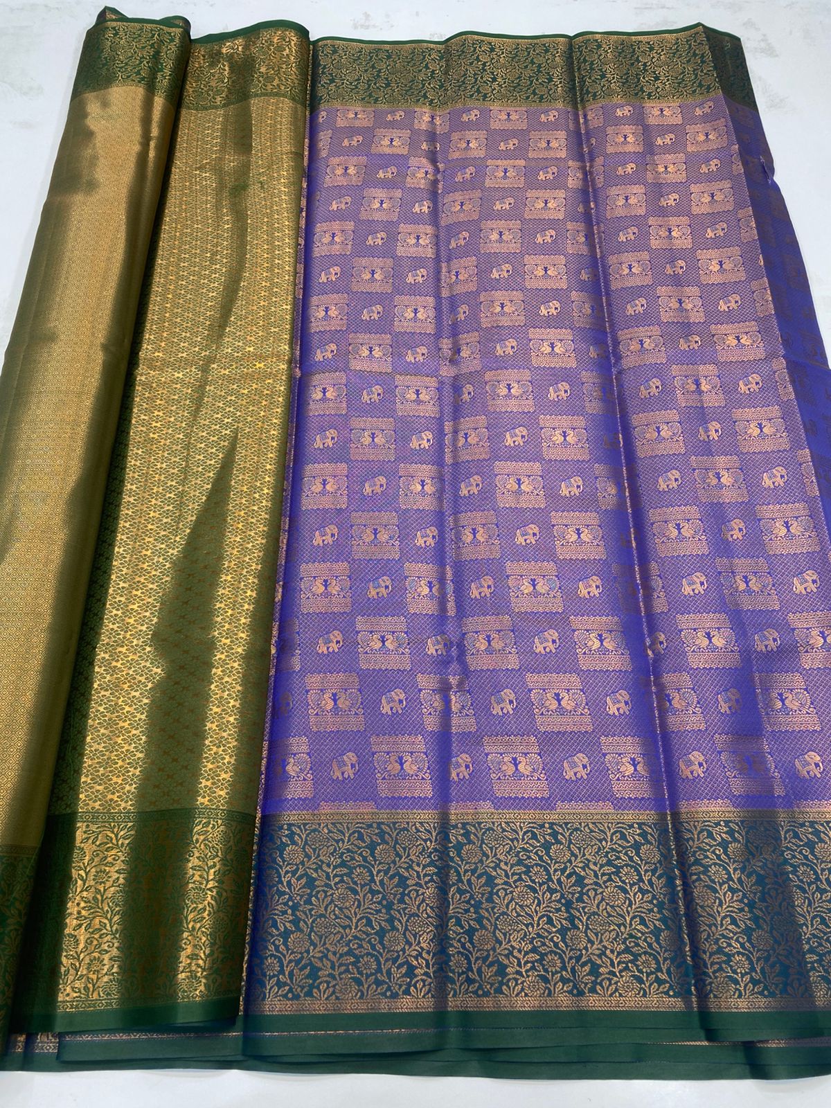Semi Silk Broket Saree(3194D)