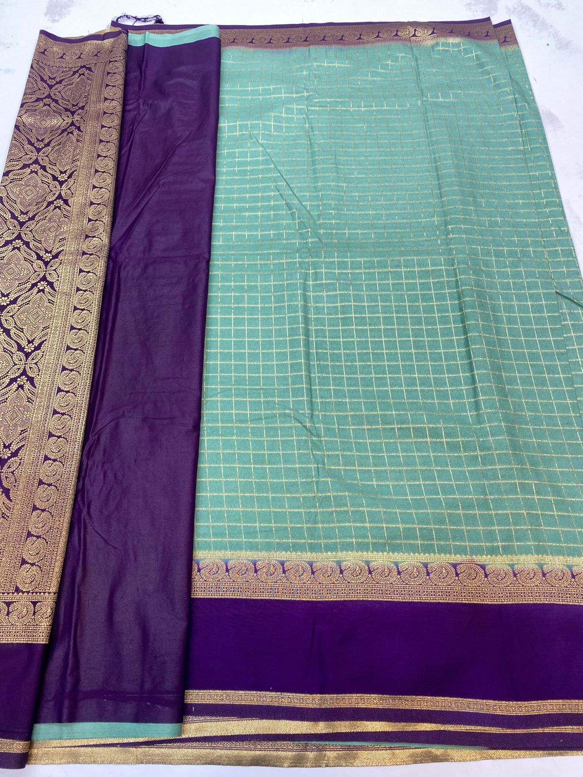 Georgette Checks Saree(3205)