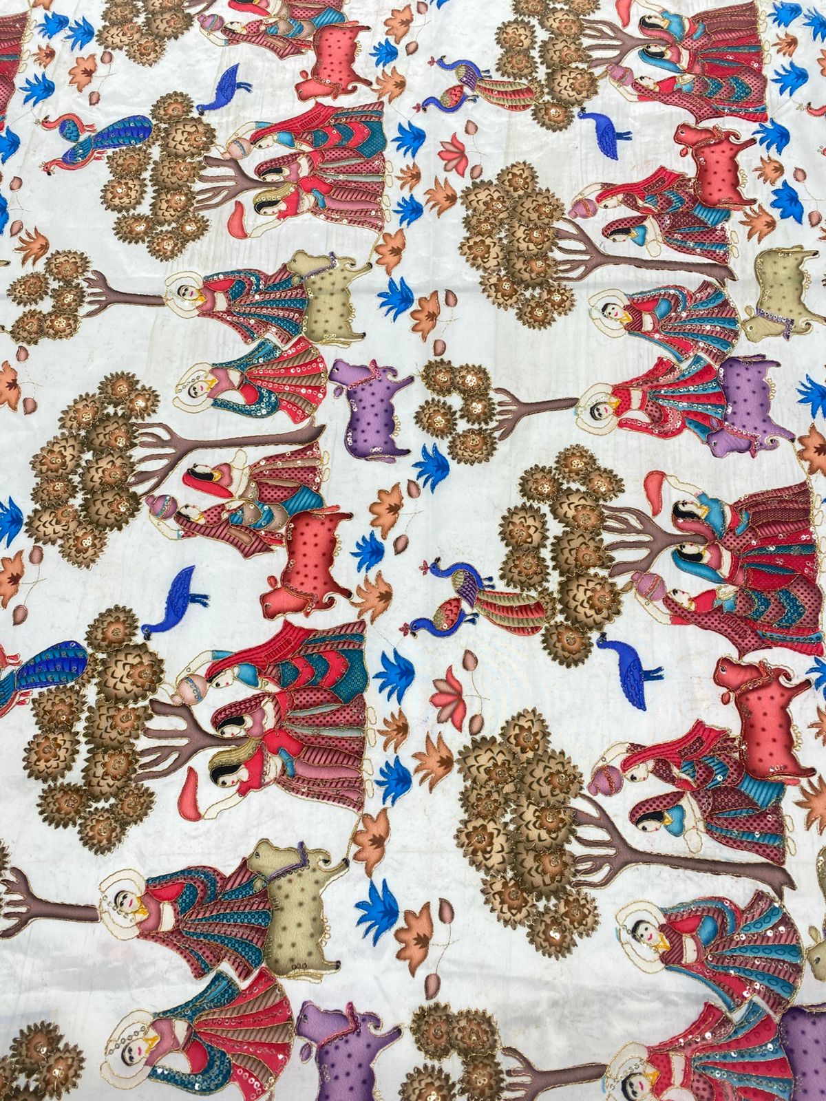 Natural Crepe Position Printed Embroidery Blouse(3217A)
